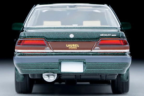 TOMYTEC TLVN 1/64 Nissan Laurel Twin Cam 24V Medalist (Green) 1989 LV-N238c - Image 2