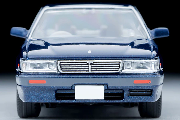 TOMYTEC TLVN 1/64 Nissan Laurel Medalist (Navy Blue) 1991 LV-N259b - Image 3