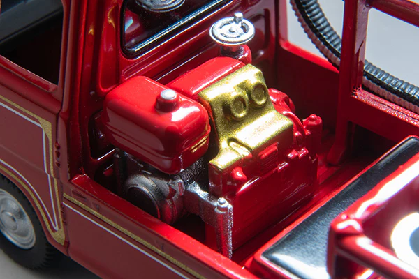 TOMYTEC TLV 1/64 Subaru Sambar Pump Fire Engine (with figure) LV-68c - Image 4