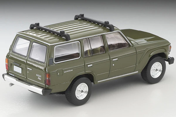 TOMYTEC TLVN 1/64 Toyota Land Cruiser 60 (Olive) Canoe, Figure Included LV-N279e - Image 3