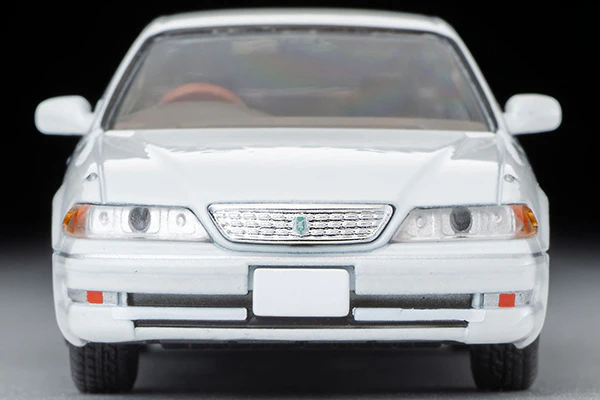 TOMYTEC TLVN 1/64 Toyota Mark II Grande Regalia G Edition (Pearl White) 2000 LV-N311a - Image 3