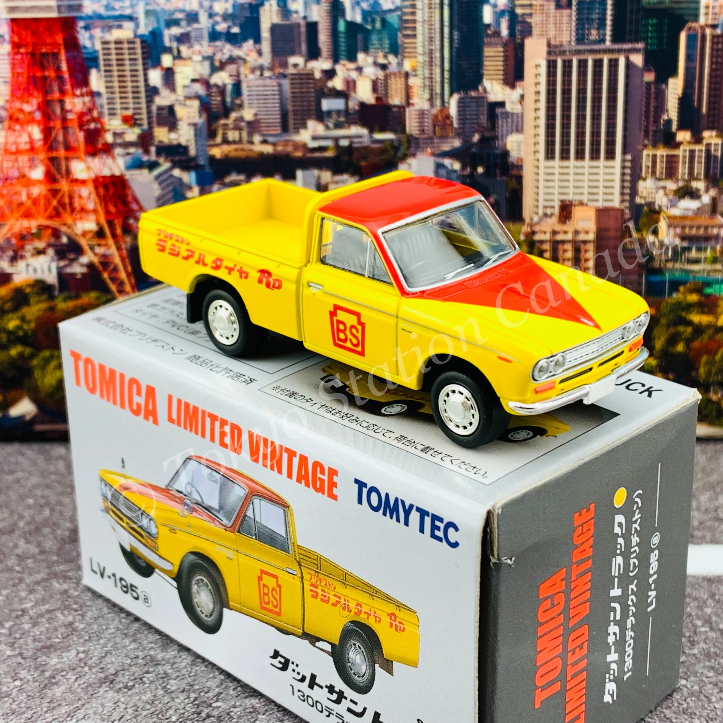 Tomytec Tomica Limited Vintage 1/64 Datsun Truck 1300 DX (Bridgestone) LV-195a - Image 5