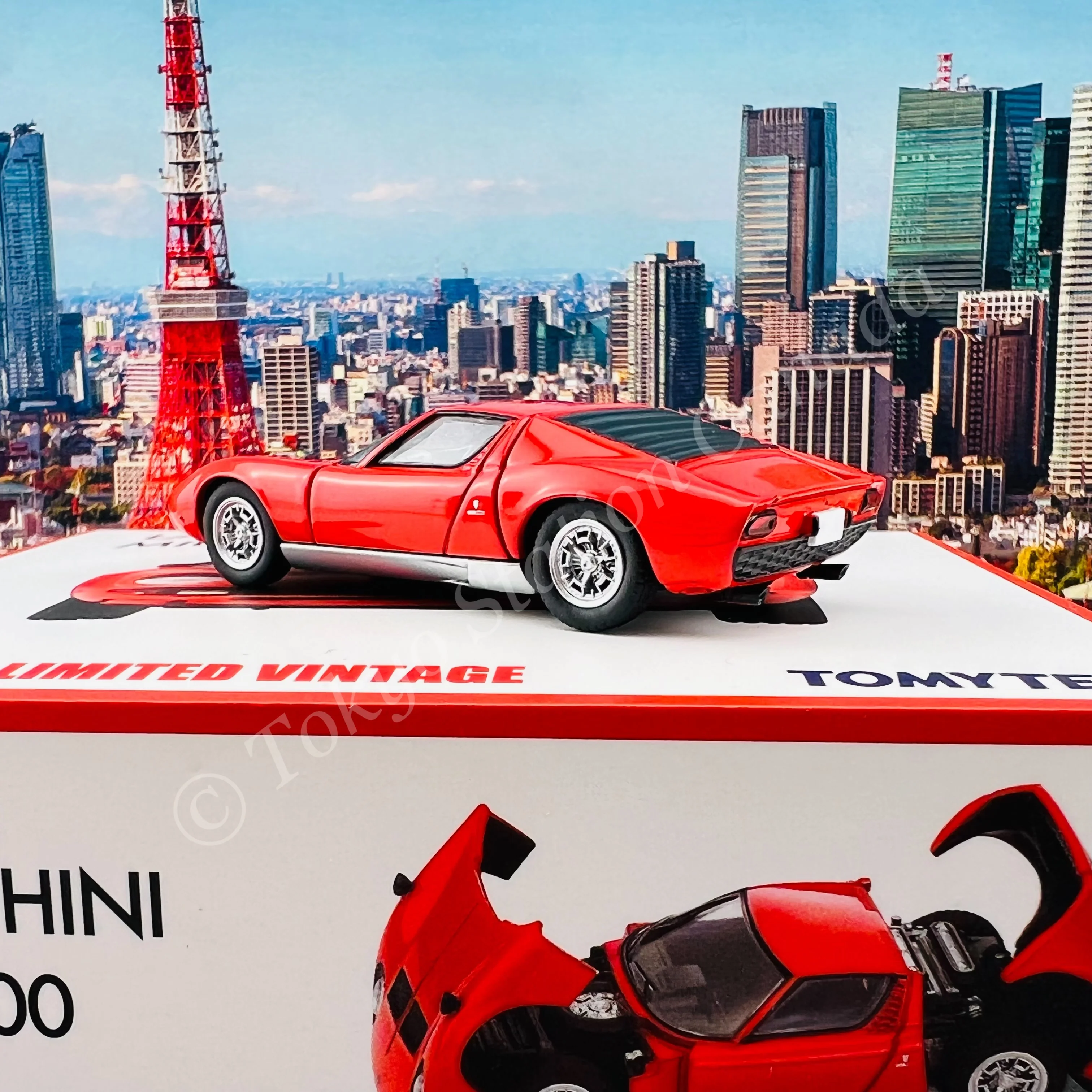 TOMYTEC Tomica Limited Vintage 1/64 LV Lamborghini Miura SV (Red) - Image 3