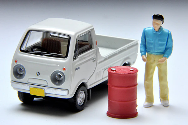 Tomytec Tomica Limited Vintage 1/64 Mazda Porter Cab one side open White LV-185b - Image 4