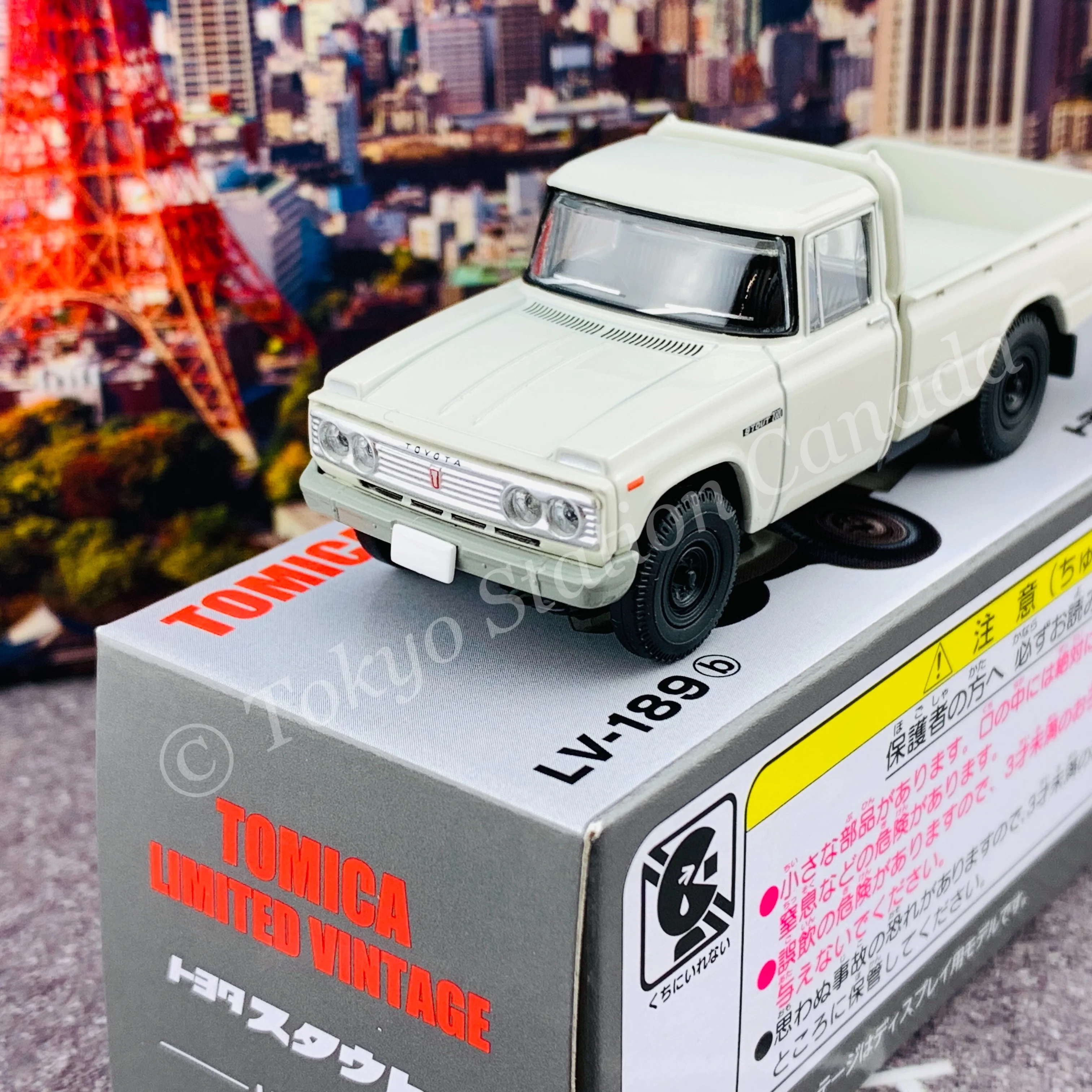 Tomytec Tomica Limited Vintage 1/64 Toyota Stout (white) LV-189b - Image 3
