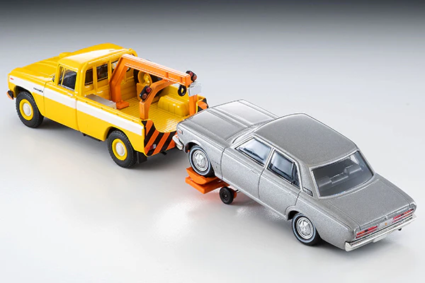 Tomytec Tomica Limited Vintage 1/64 Toyota Stout Wrecker (Yellow) LV-188b - Image 7