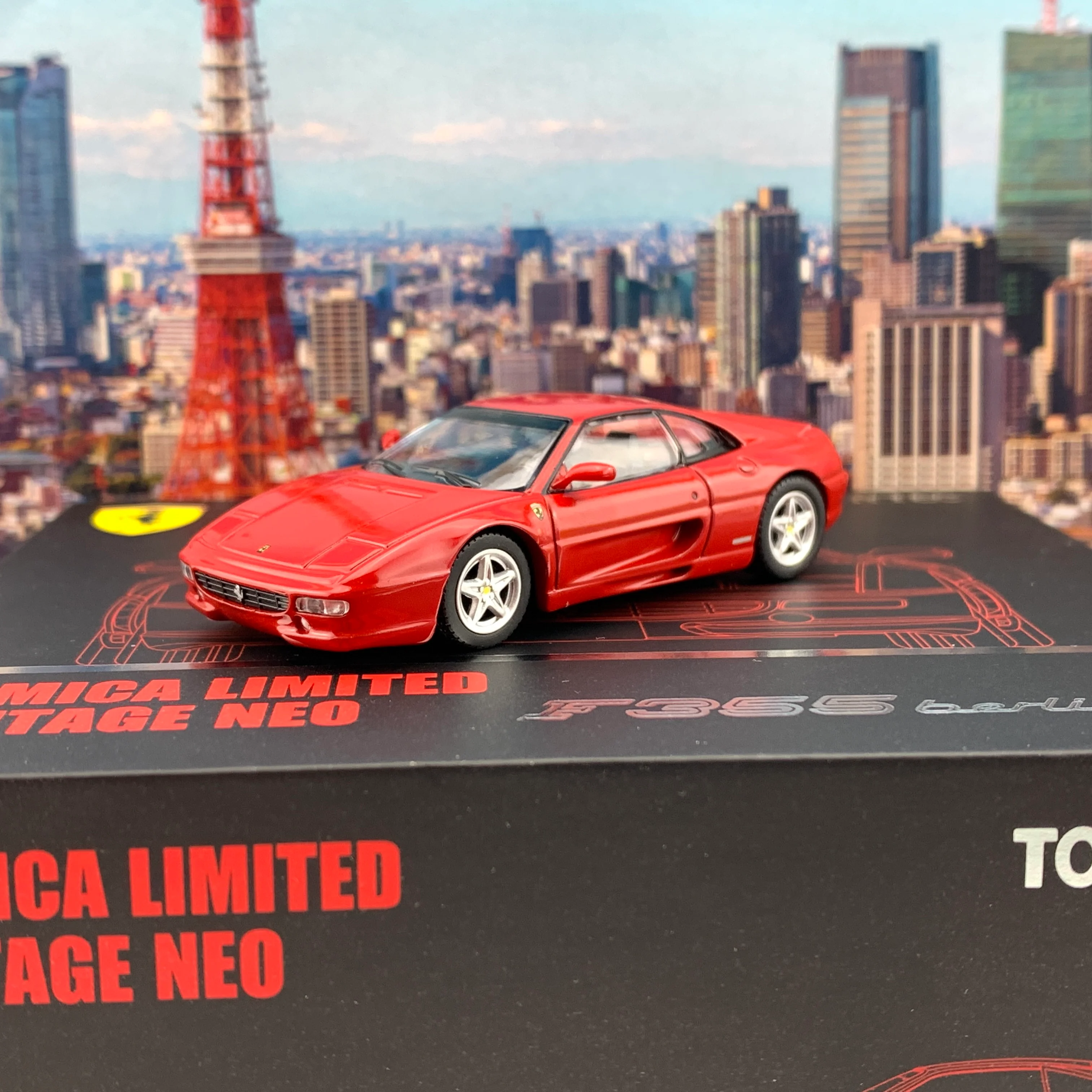 Tomytec Tomica Limited Vintage Neo 1/64 Ferrari F355 Berlinetta (RED) - Image 2