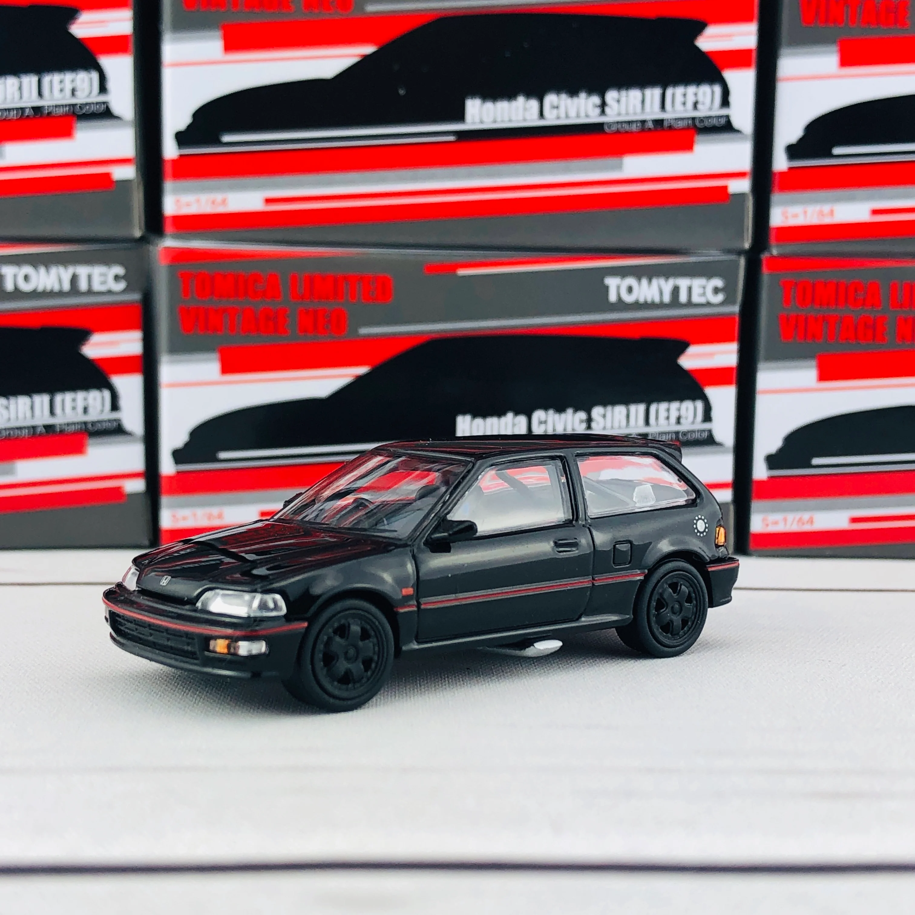 Tomytec Tomica Limited Vintage Neo 1/64 Honda Civic SiR II (EF9) Group A Plain Color Hong Kong Exclusive Black - Image 4