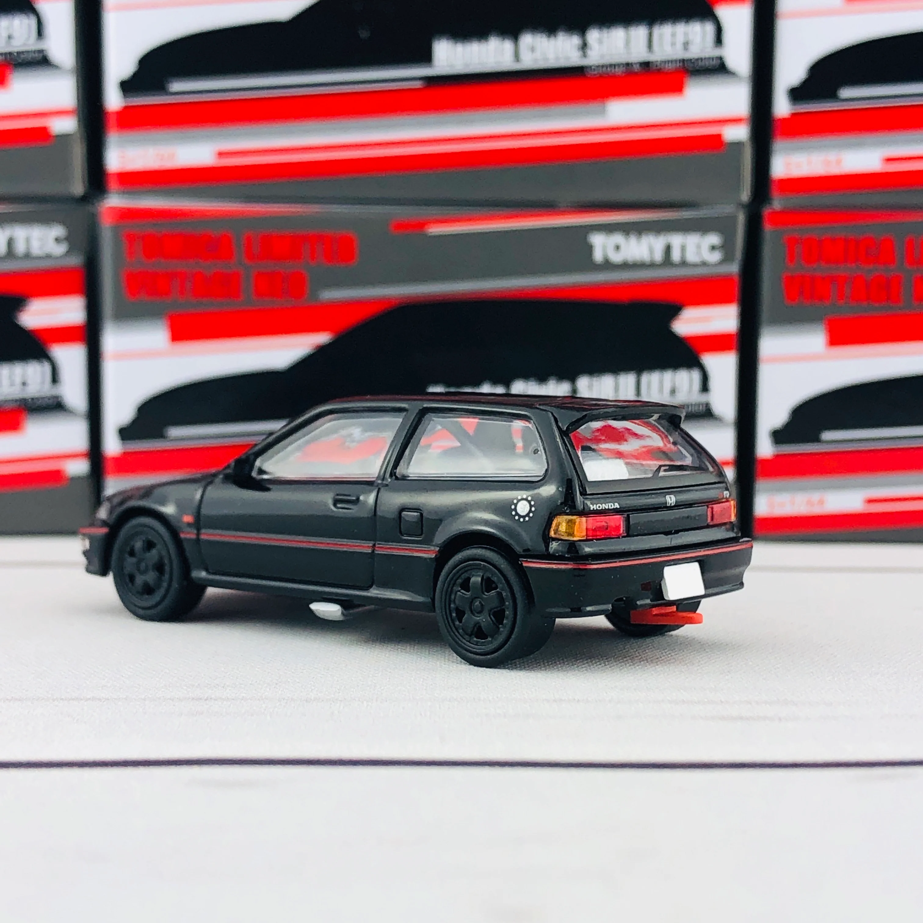 Tomytec Tomica Limited Vintage Neo 1/64 Honda Civic SiR II (EF9) Group A Plain Color Hong Kong Exclusive Black - Image 7