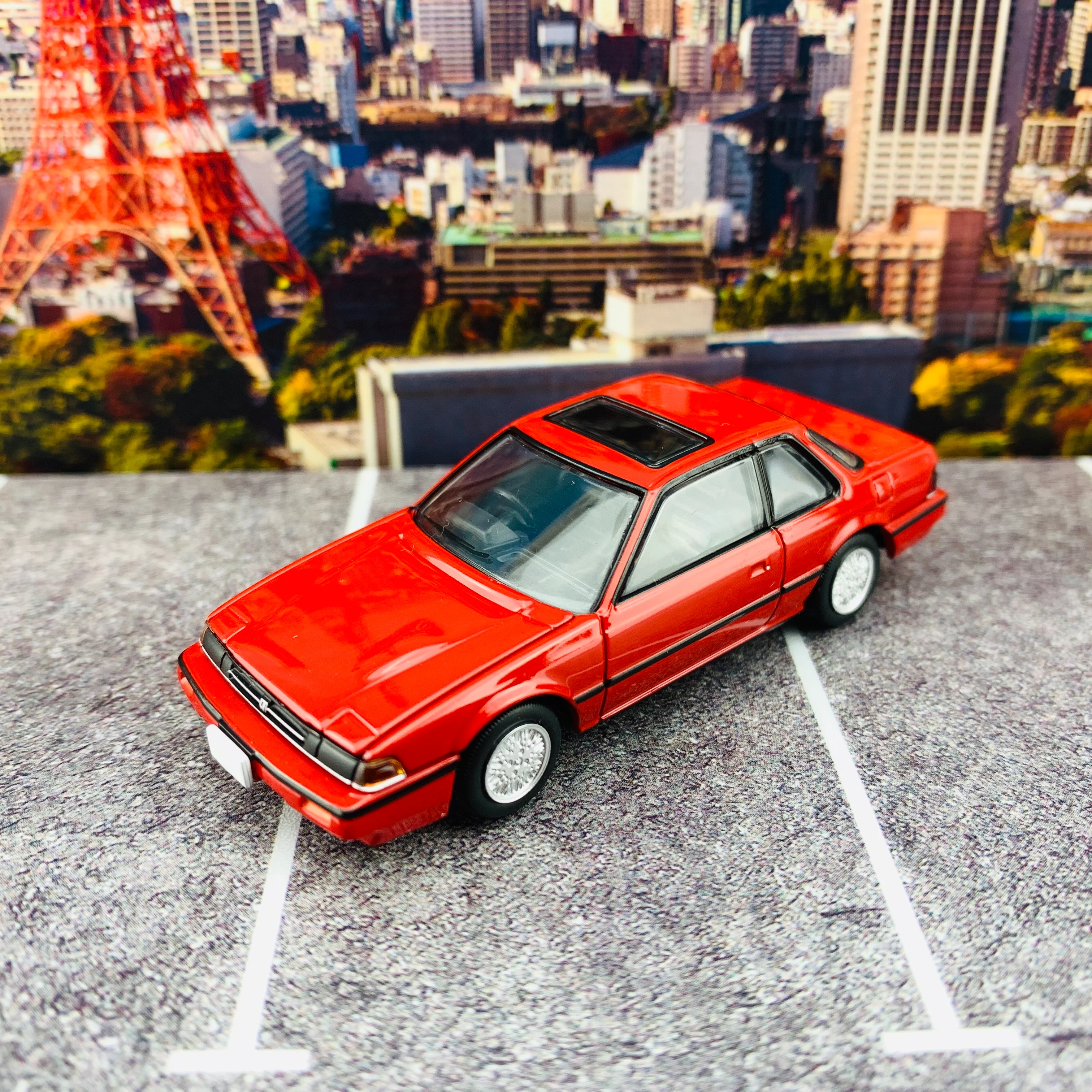 Tomytec Tomica Limited Vintage Neo 1/64 Honda Prelude 2.0Si 1985 LV-N146c - Image 2