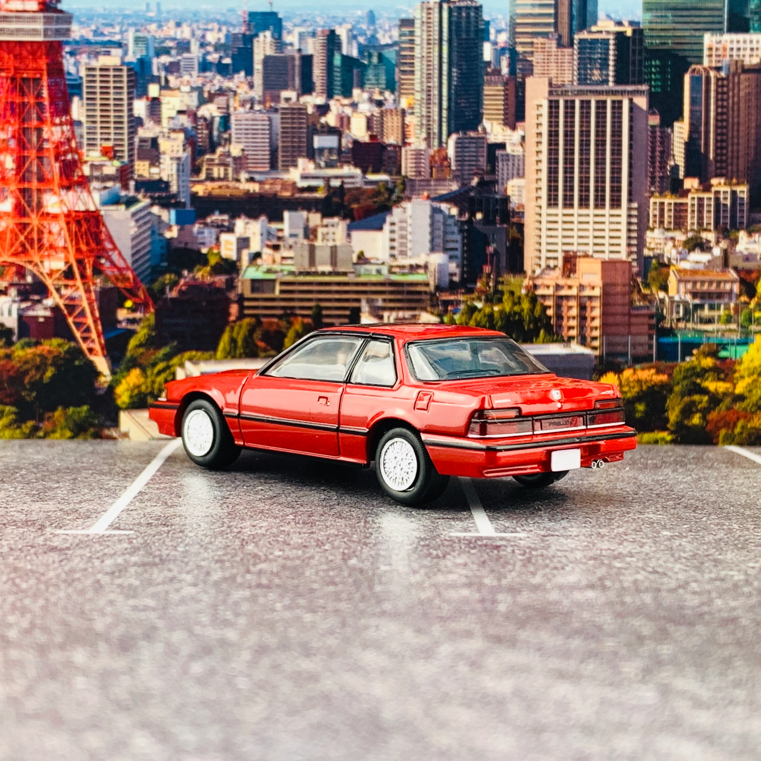 Tomytec Tomica Limited Vintage Neo 1/64 Honda Prelude 2.0Si 1985 LV-N146c - Image 3