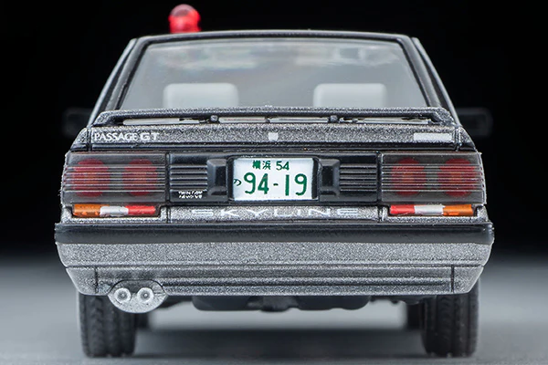TOMYTEC Tomica Limited Vintage Neo 1/64 LV-N Dangerous Deka Vol.10 Nissan Skyline 4-door HT GT Passage Twin Cam 24V - Image 4