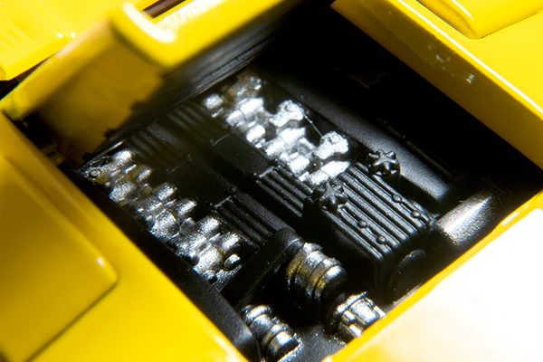 TOMYTEC Tomica Limited Vintage NEO 1/64 LV-N Lamborghini Countach LP400 Yellow - Image 4