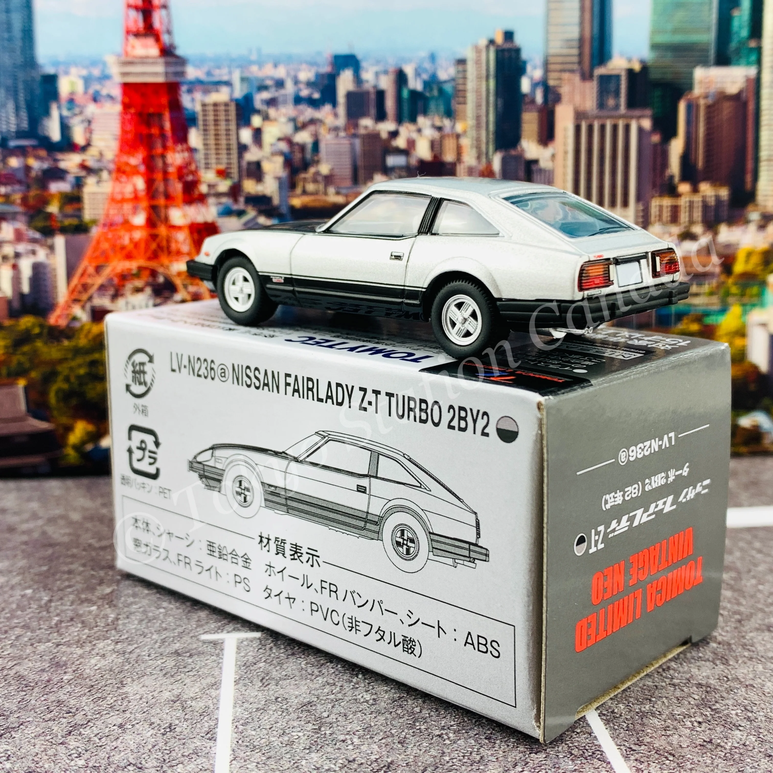 Tomytec Tomica Limited Vintage Neo 1/64 Nissan Fairlady Z-T Turbo 2BY2 (Silver / Black) LV-N236a - Image 5