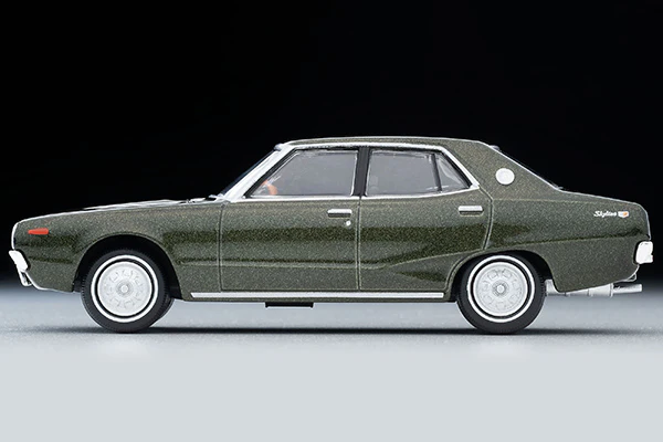 TOMYTEC Tomica Limited Vintage Neo 1/64 Ogikubo Damashii - Vol.9 Nissan Skyline 2000GT-X Green 1972 - Image 3