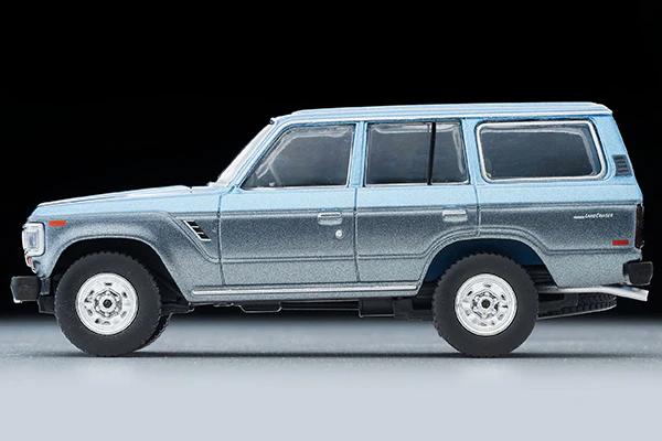 TOMYTEC Tomica Limited Vintage Neo 1/64 Toyota Land Cruiser 60 North American specification (light blue / gray) 1988 LV-N268a - Image 4