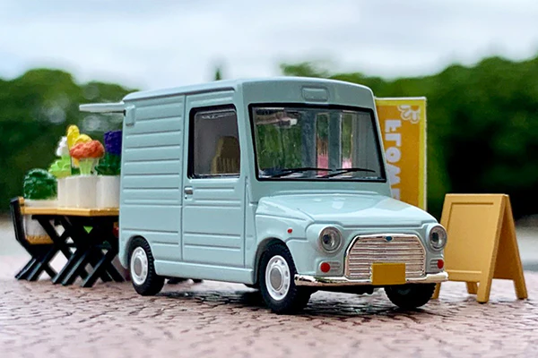 TOMYTEC Tomica Limited Vintage Neo Diocolle 64 Car Snap 17a Florist - Image 5