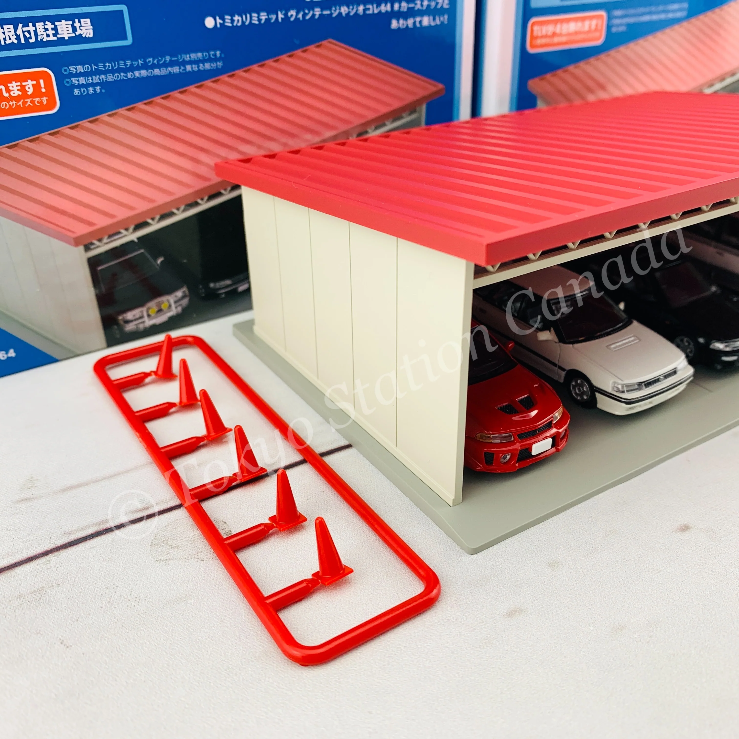 TOMYTEC TOMICARA VINTAGE 07a Parking with Roof - Image 3