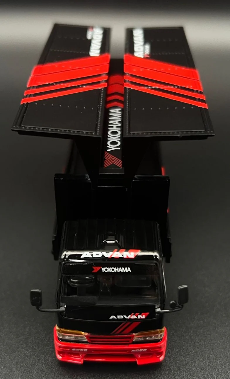 YES x PEAKO64 1/64 Semi Wide Wing Custom Truck Black/Red 63513 - Image 5