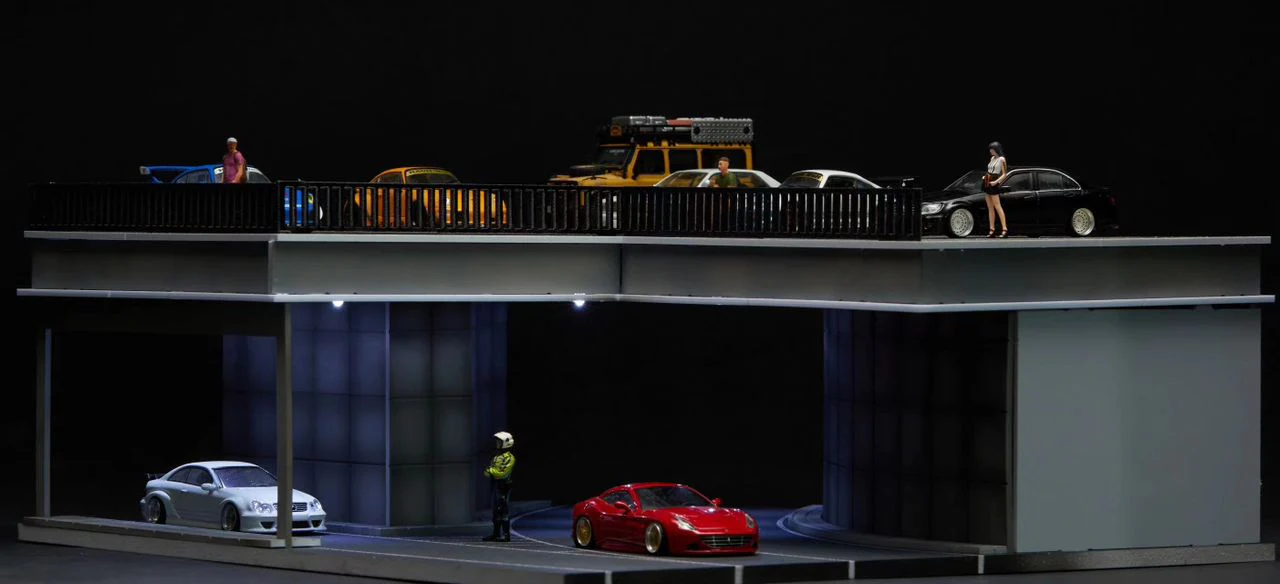 YOU & CAR 1/64 Tunnel Diorama - Image 4