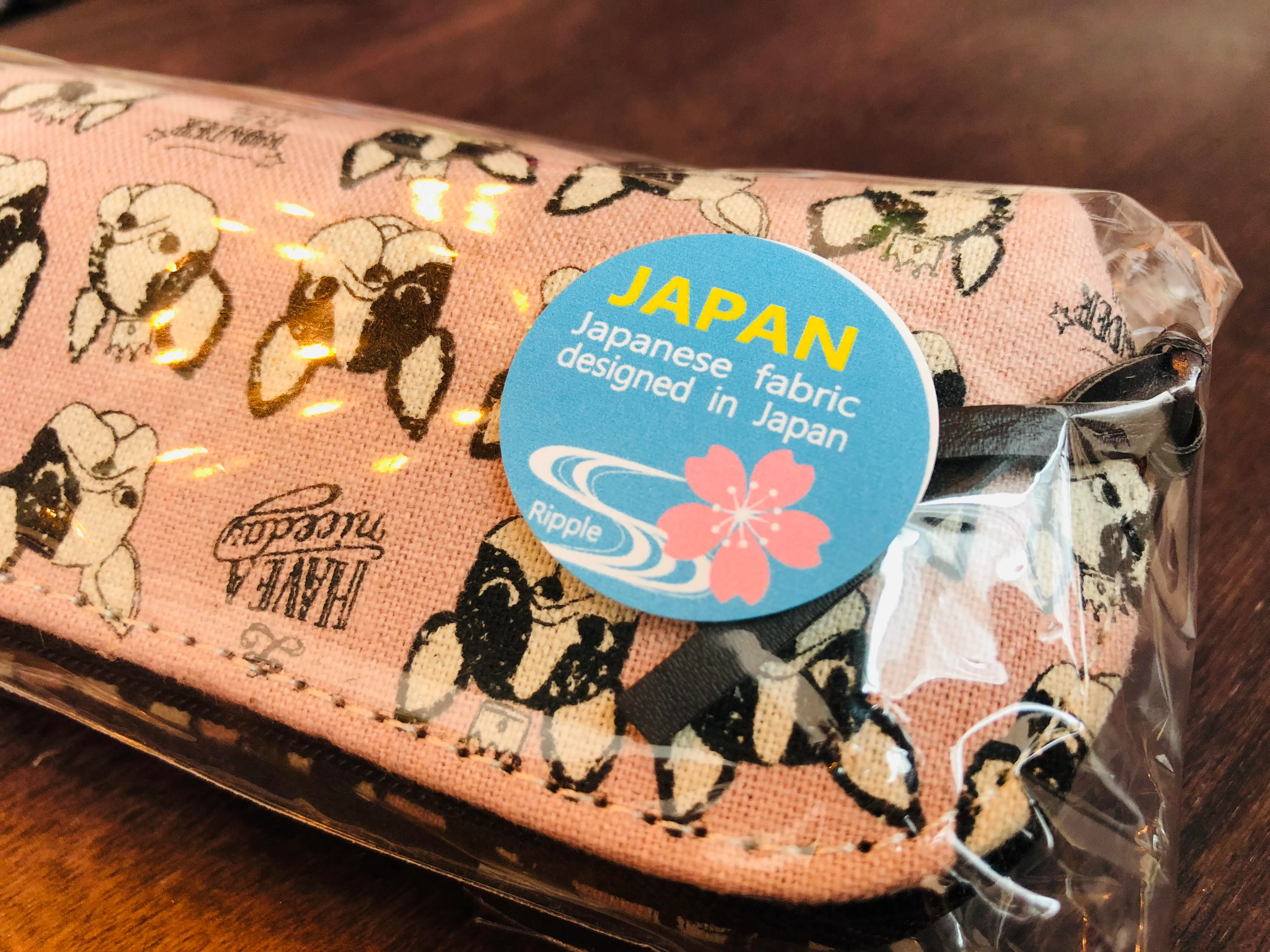 Ripple Eyeglass Case - Pink - Image 2