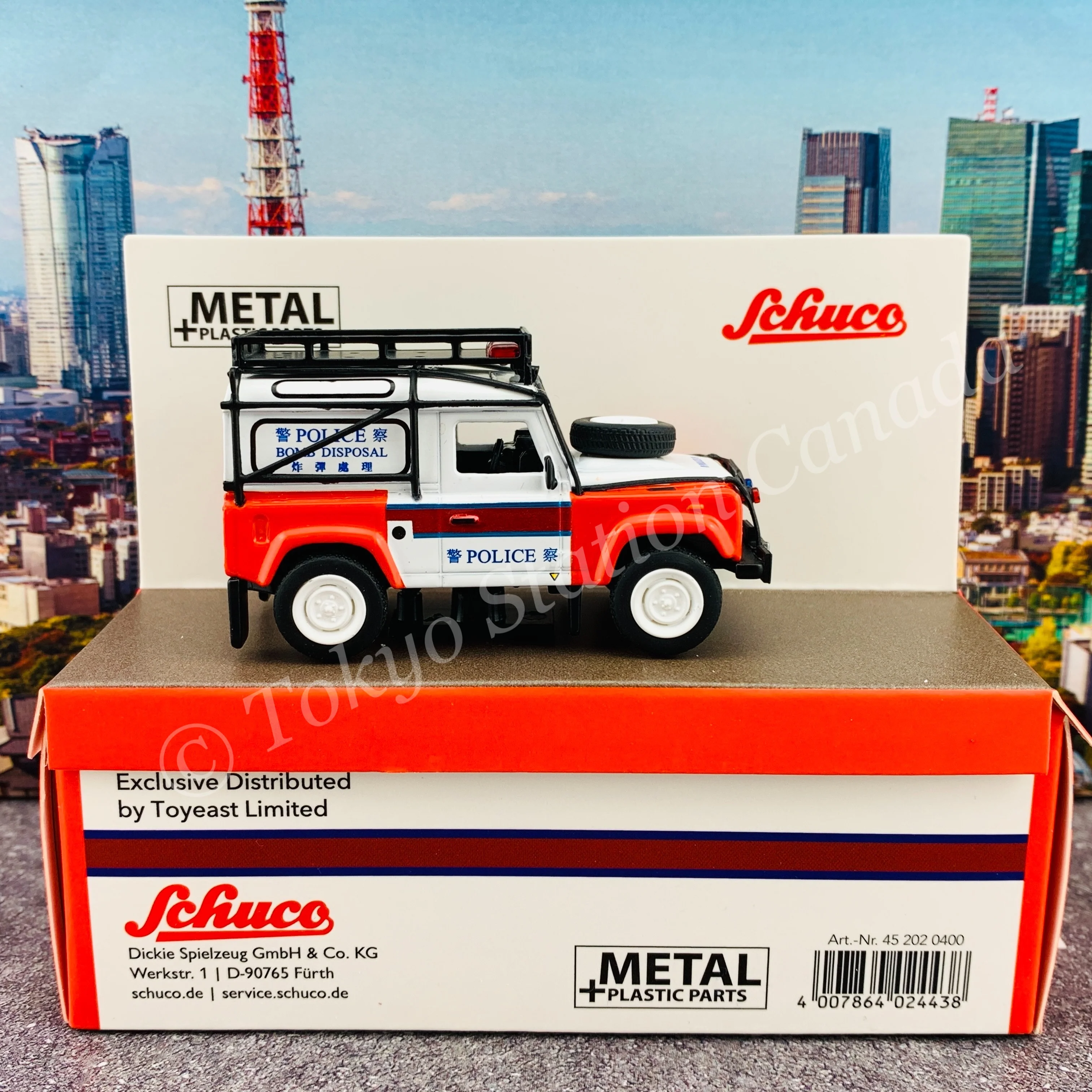 Schuco 1/64 Land Rover Defender Hong Kong Police EOD Bureau (Toyeast Limited Edition) 452020400 - Image 2