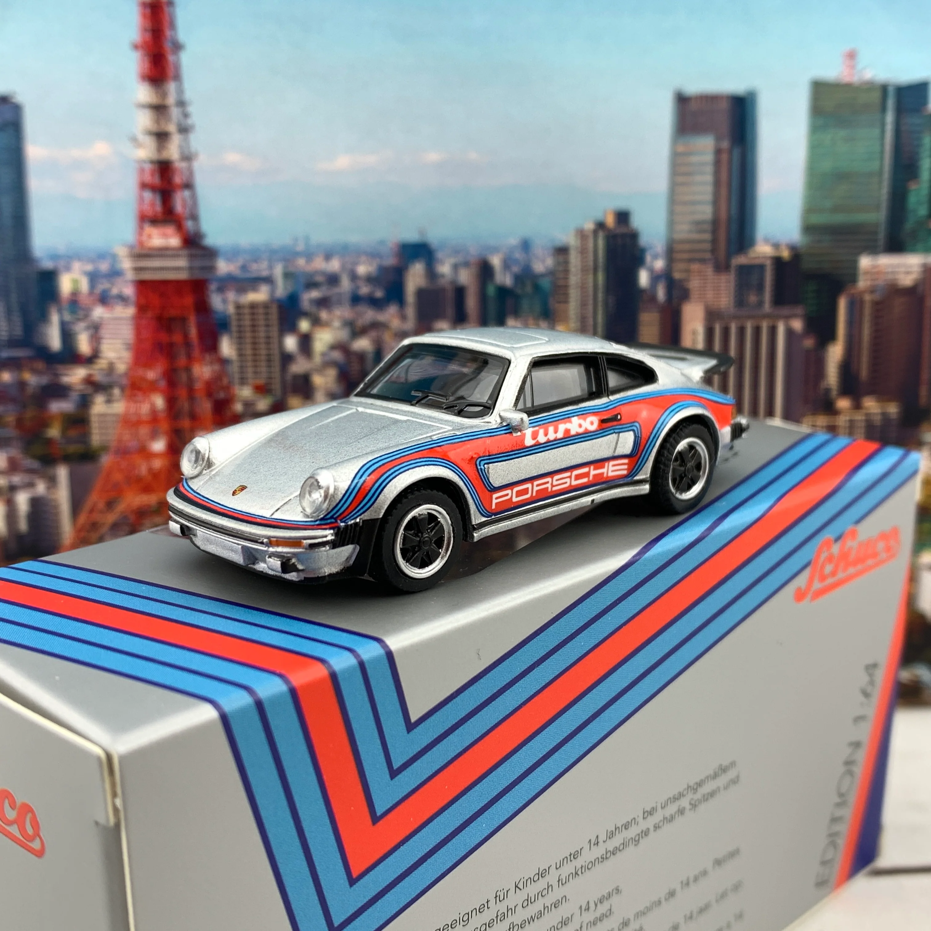 Schuco 1/64 Porsche 911 (930) Turbo Hong Kong Exclusive 452025000 - Image 2