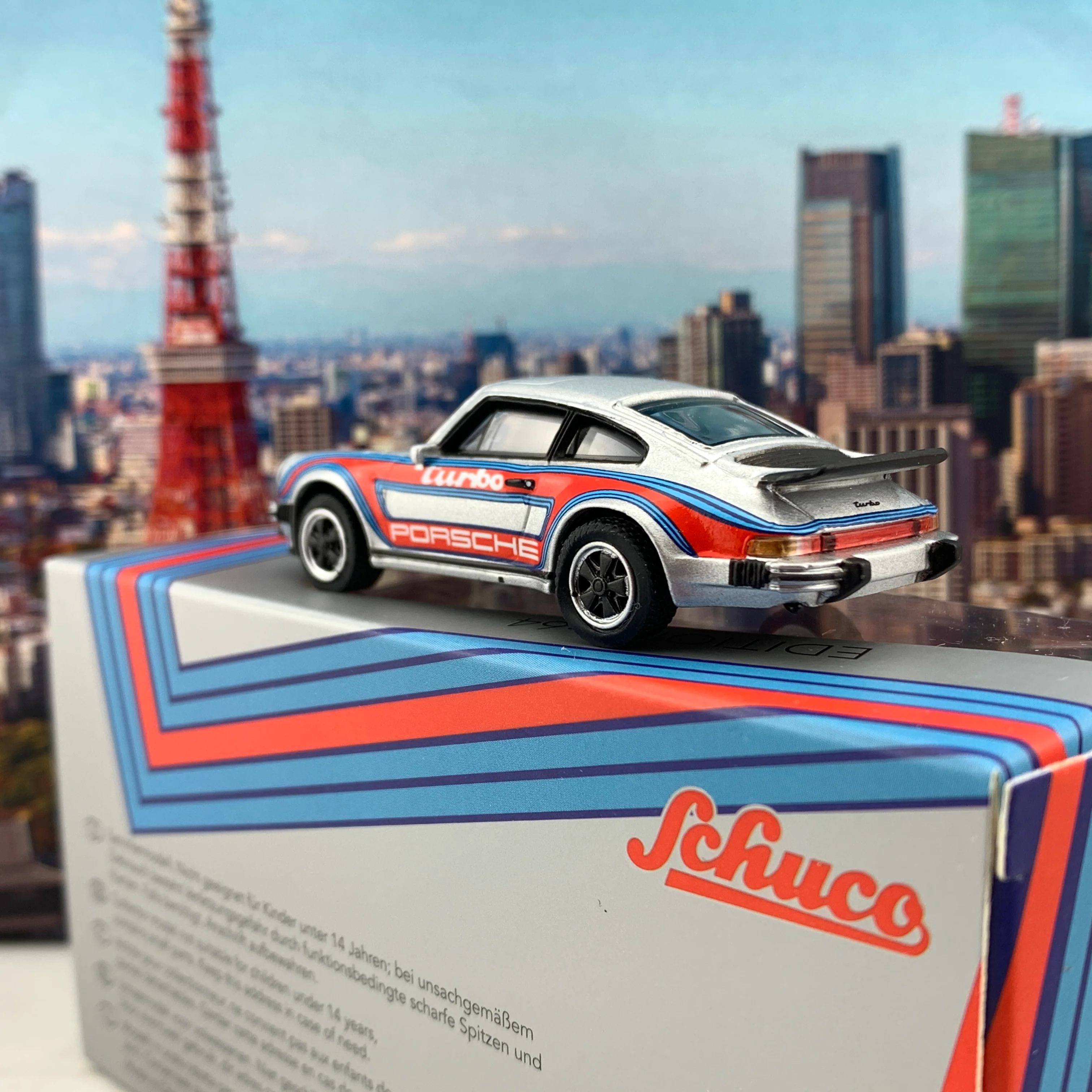 Schuco 1/64 Porsche 911 (930) Turbo Hong Kong Exclusive 452025000 - Image 4