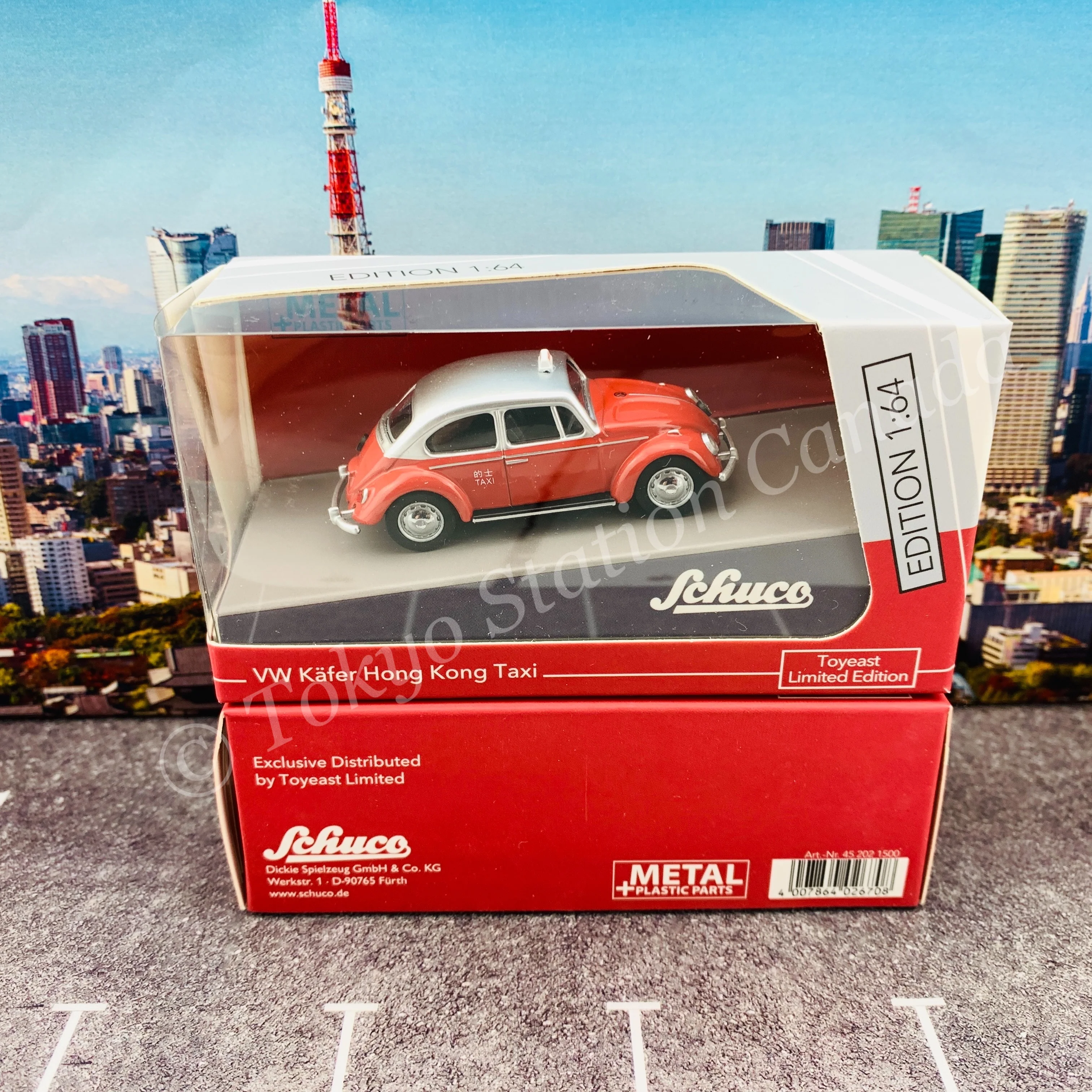 Schuco 1/64 VW Kafer Hong Kong Taxi Toyeast Limited Edition 452021500 - Image 5