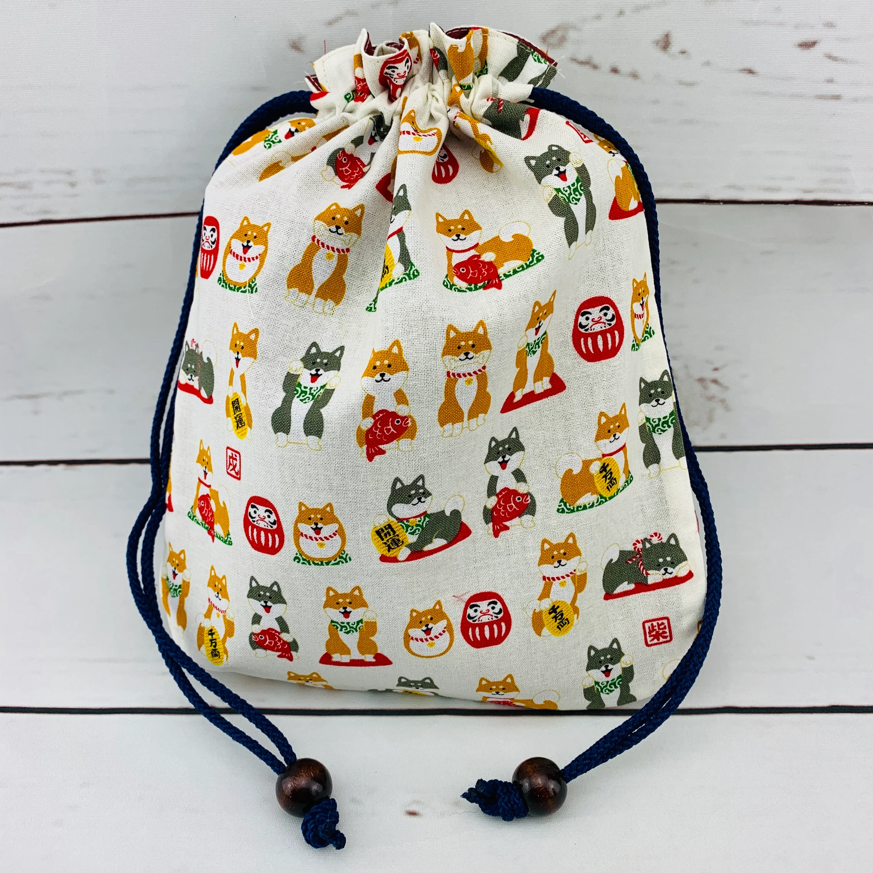 Shiba Inu おさんぽ日和 Drawstring Bag 303-701 Medium White (MADE IN JAPAN) - Image 3