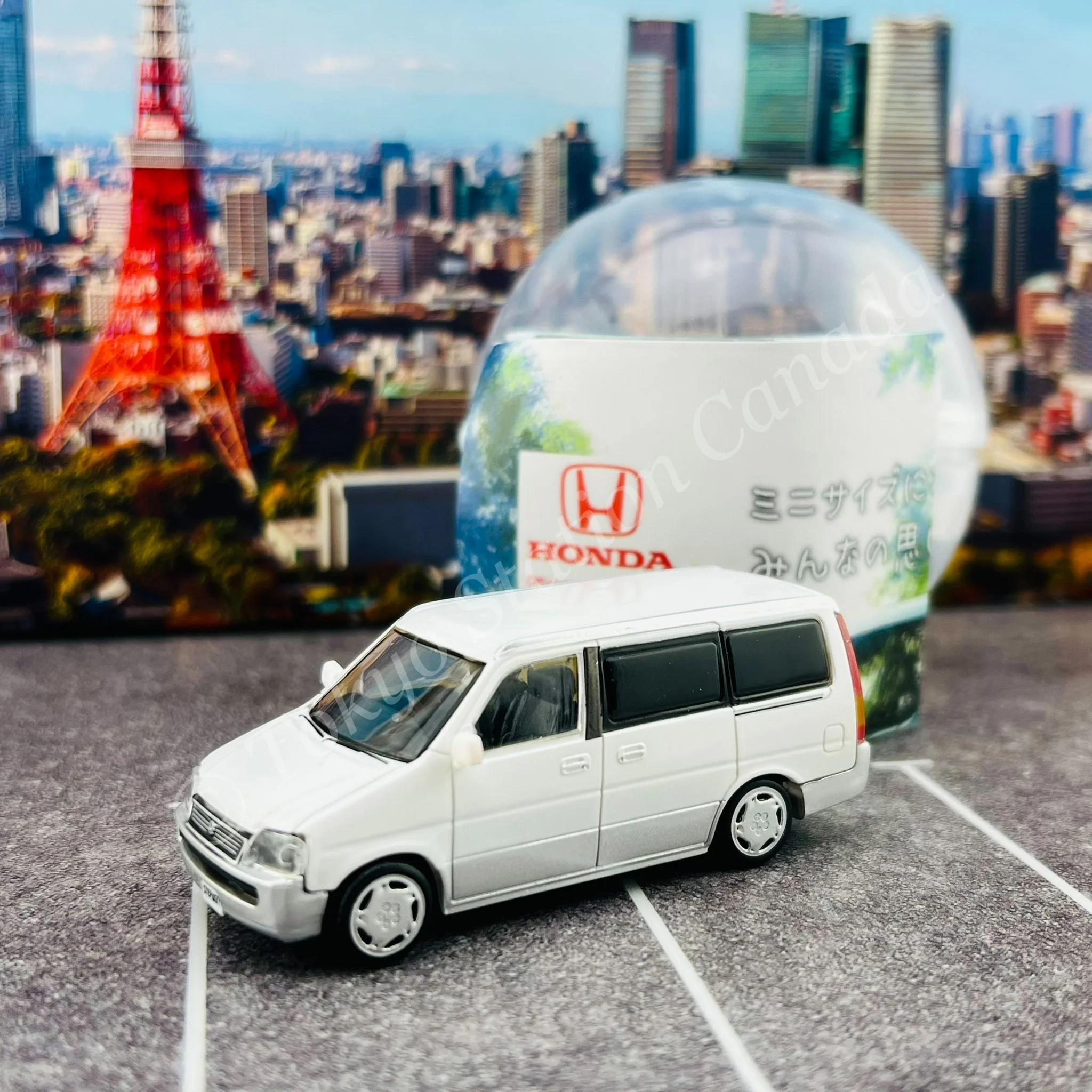 SO-TA Capsule Figure Vehicle Honda STEPWGN with Light - White - Image 4