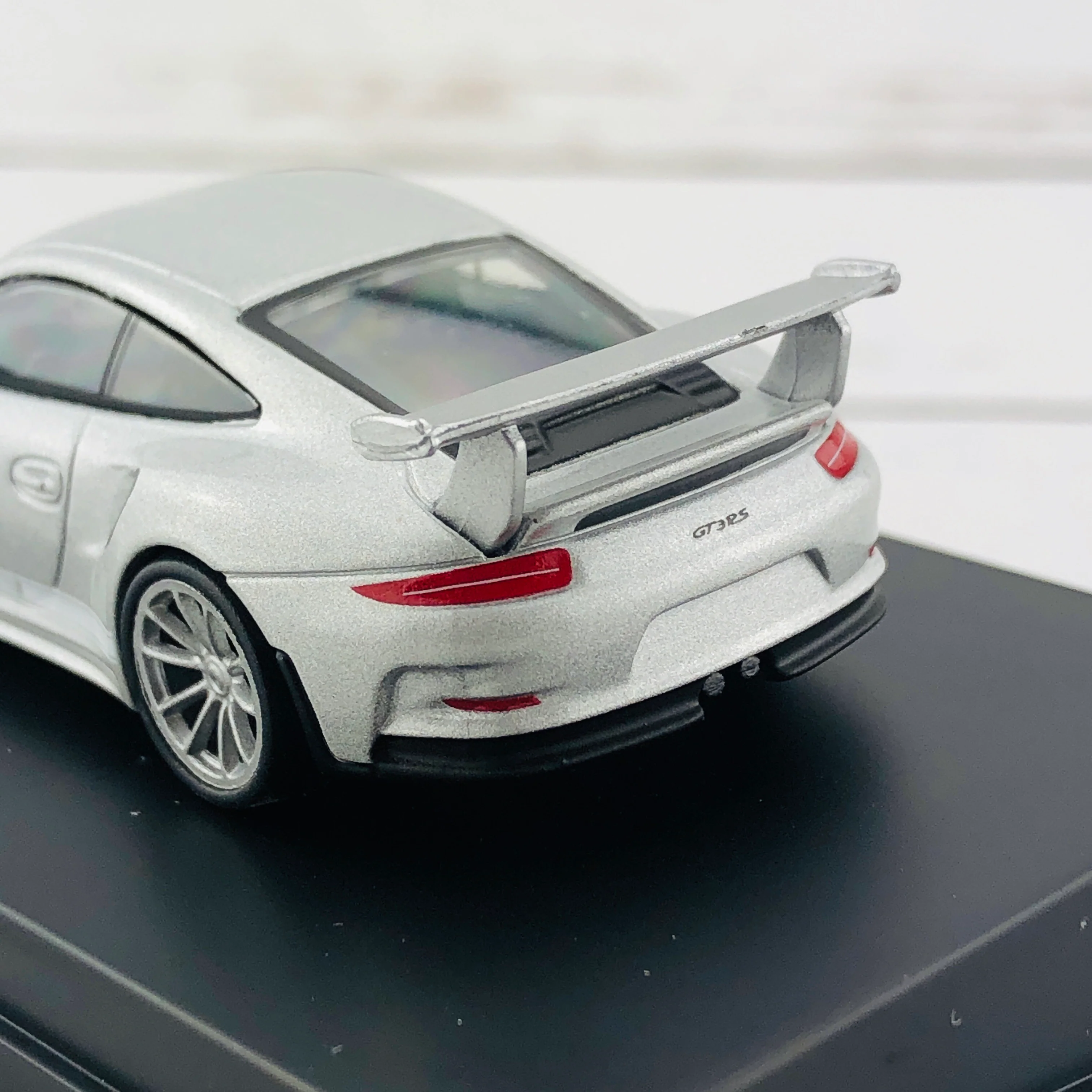 Sparky 1/64 Porsche 911 GT3 2016 Silver Y074 - Image 6