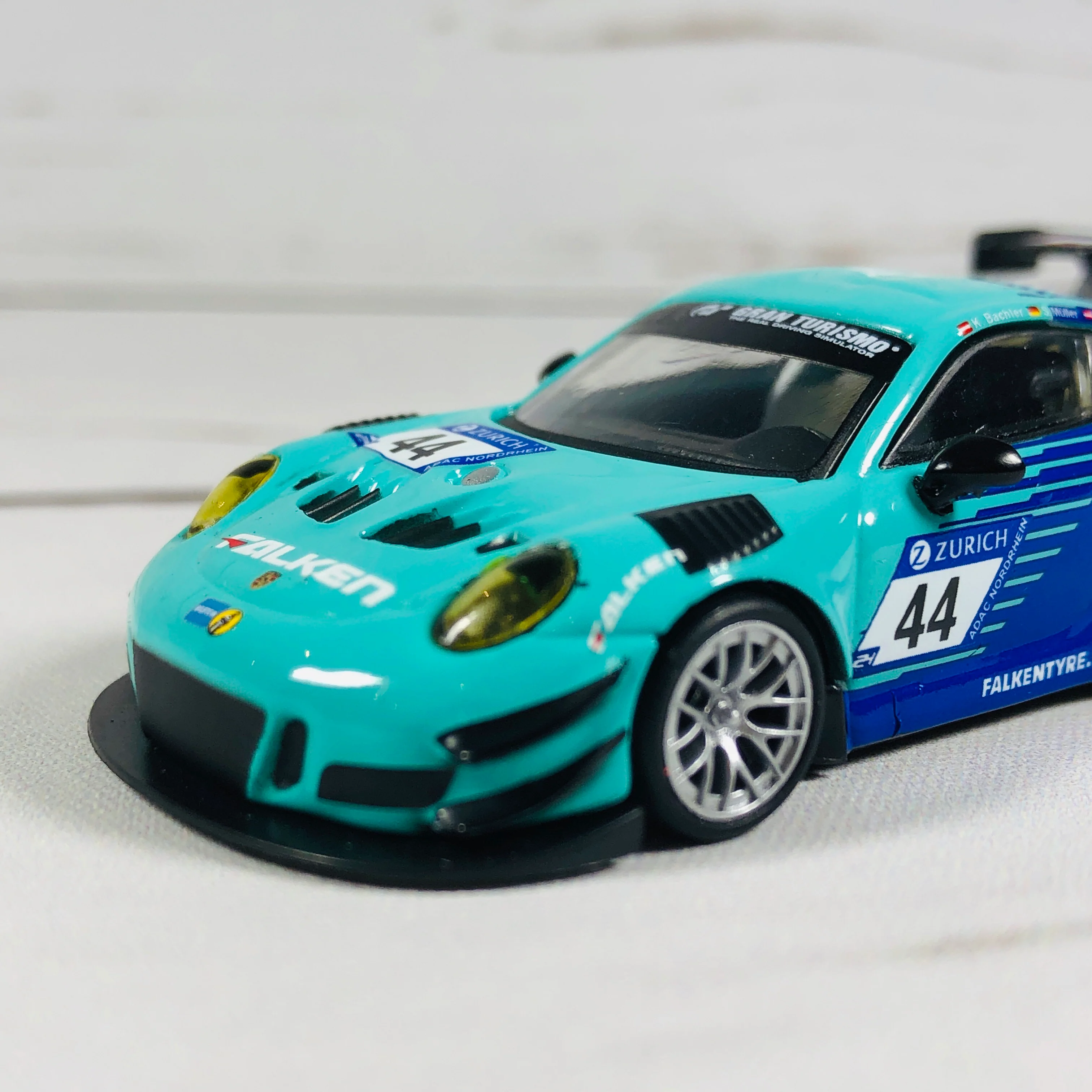 Sparky 1/64 Porsche 911 GT3 R No.44 Falken Y120 - Image 3