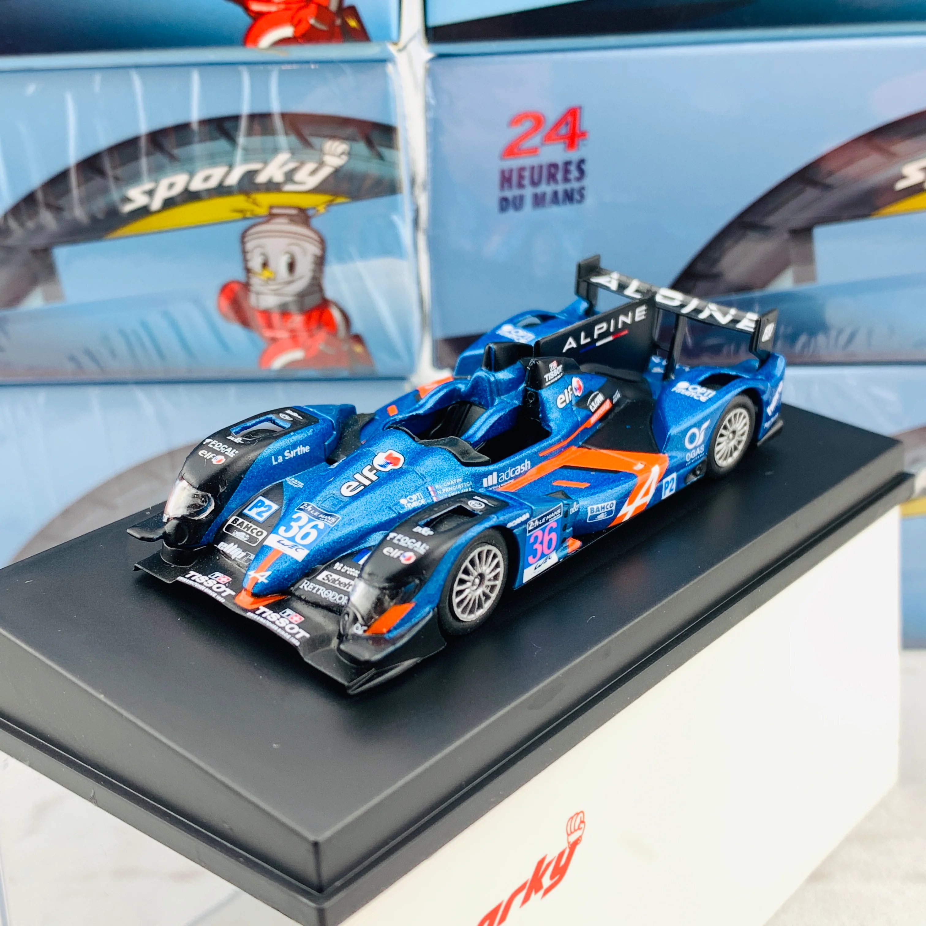 Sparky 1/64 ALPINE A450B NO.36 SIGNATECH ALPINE 24H LE MANS 2015 N. PANCIATICI - P.-L. CHATIN - V. CAPILLAIRE Y090 - Image 2
