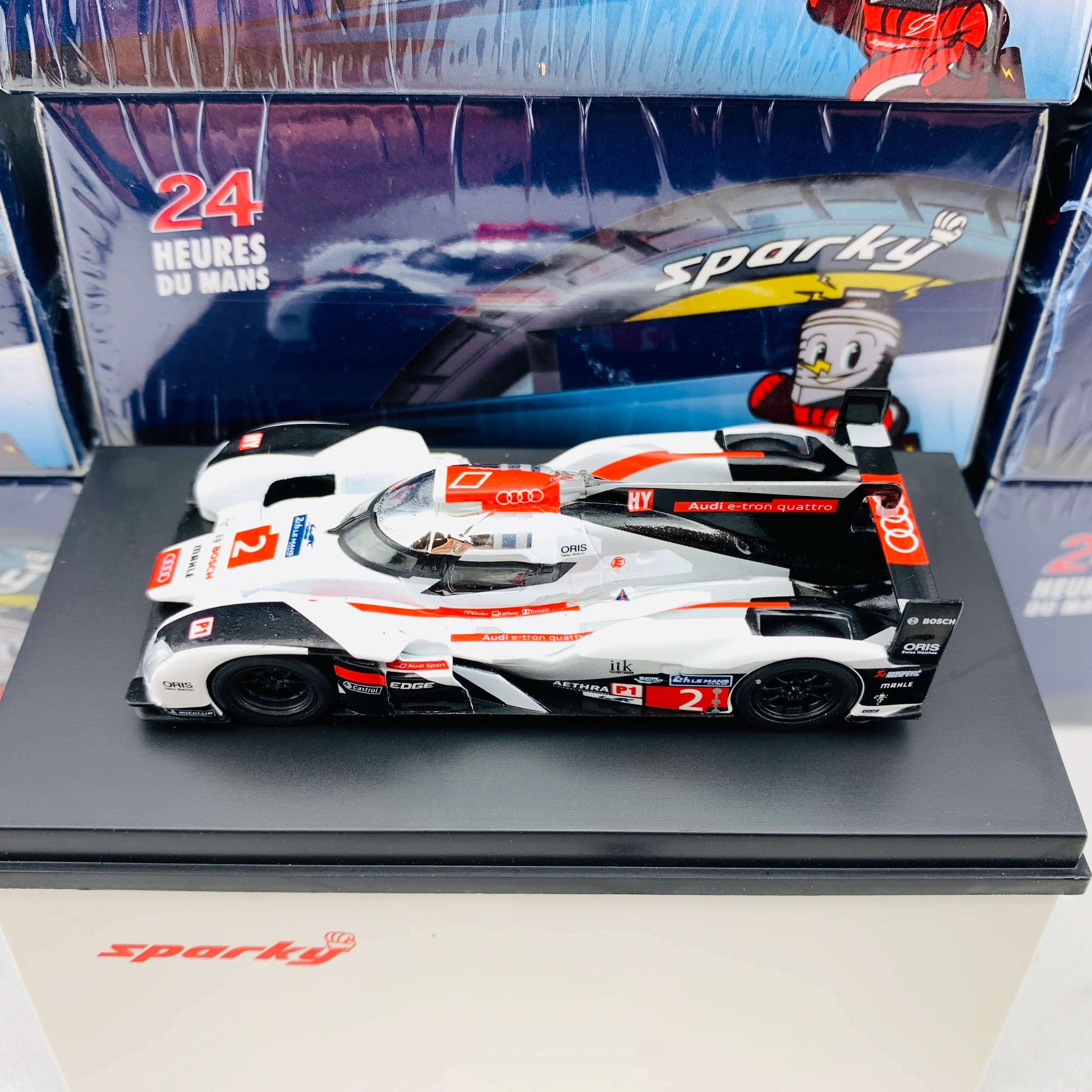 Sparky 1/64 AUDI R18 E-TRON QUATTRO NO.2 AUDI SPORT TEAM JOEST WINNER 24H LE MANS 2014 A. LOTTERER - M. FÄSSLER - B. TRÉLUYER Y091 - Image 3