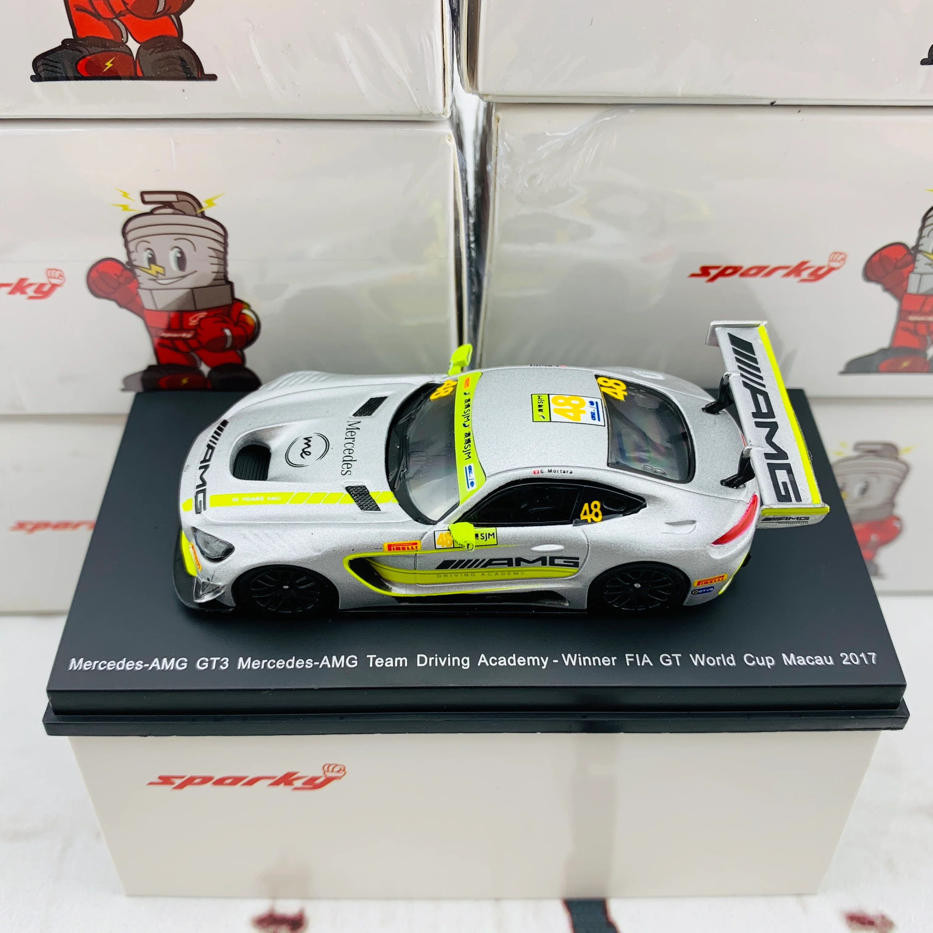 Sparky 1/64 Mercedes-AMG GT3 Mercedes-AMG Team Driving Academy - Winner FIA GT World Cup Macau 2017 Edoardo Mortara Y157 - Image 3