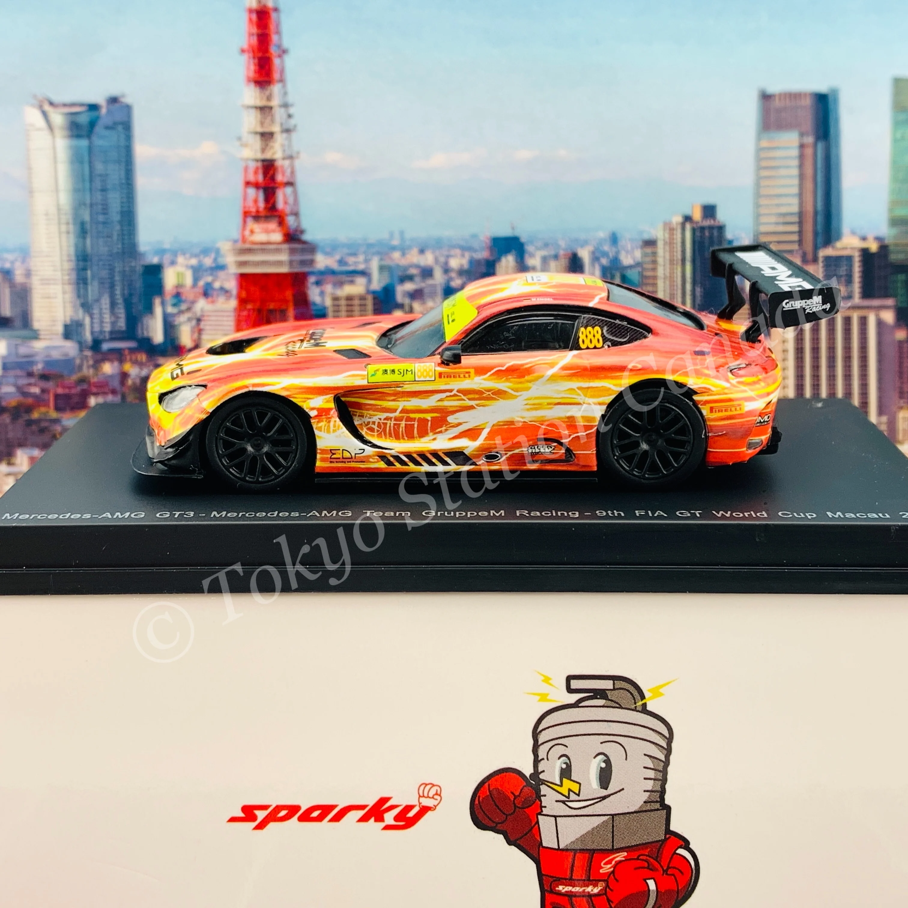Sparky 1/64 MERCEDES-AMG GT3 NO.888 MERCEDES-AMG TEAM GRUPPEM RACING 9TH FIA GT WORLD CUP MACAU 2019 MARO ENGEL Y169 - Image 2
