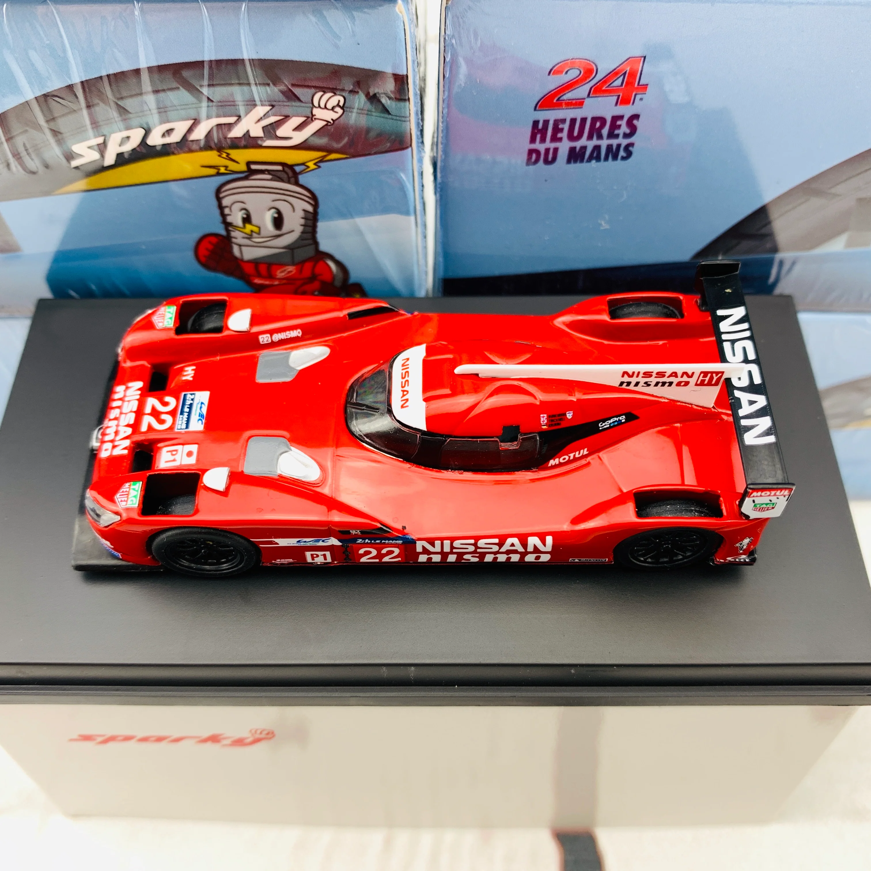 Sparky 1/64 NISSAN GT-R LM NISMO N.22 LMP1 LE MANS 2015 - H. TINCKNELL - M. KRUMM - A. BUNCOMBE Y098 - Image 3
