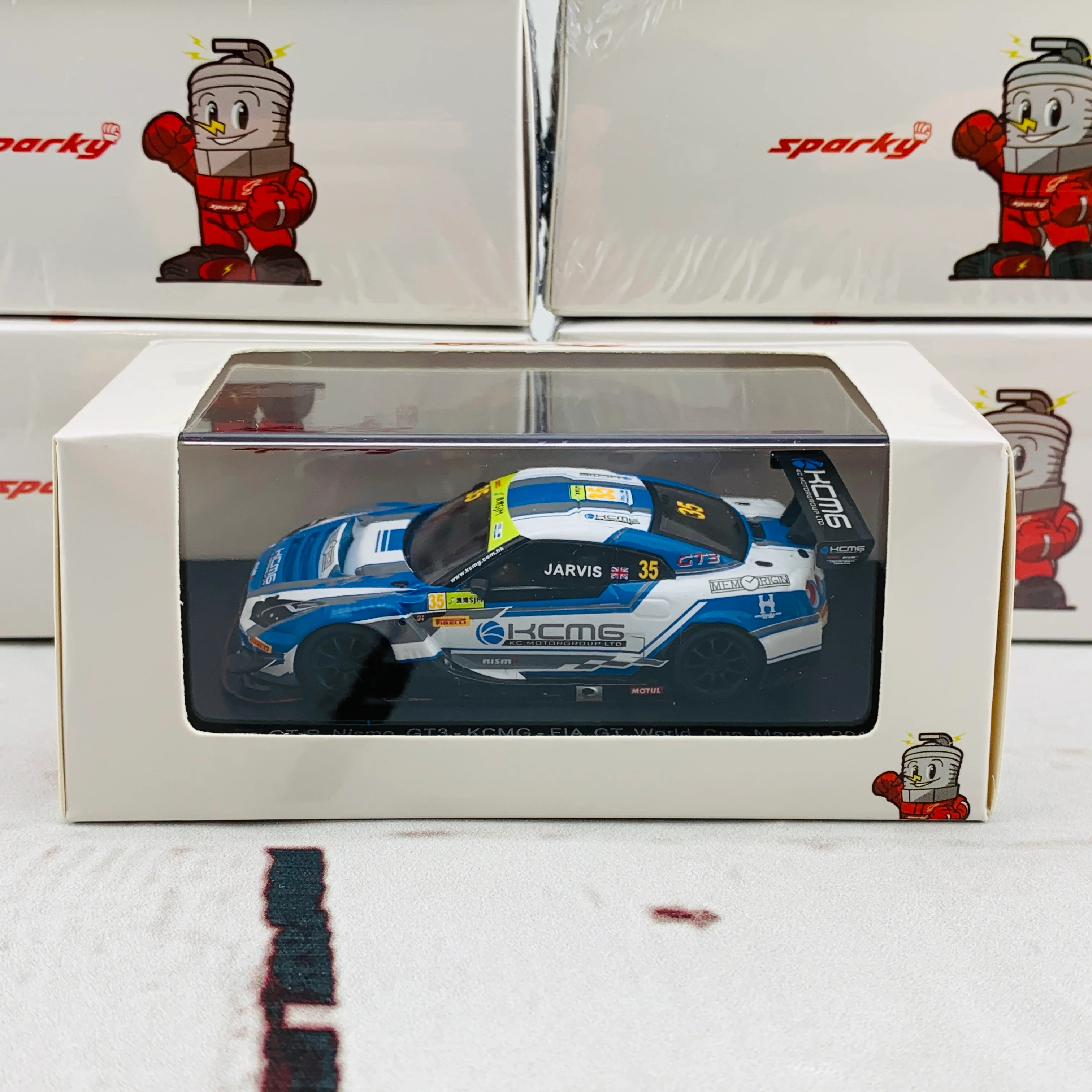 Sparky 1/64 NISSAN GTR NISMO GT3 - KCMG - FIA GT World Cup Macau 2018 Oliver JARVIS Y130 - Image 4