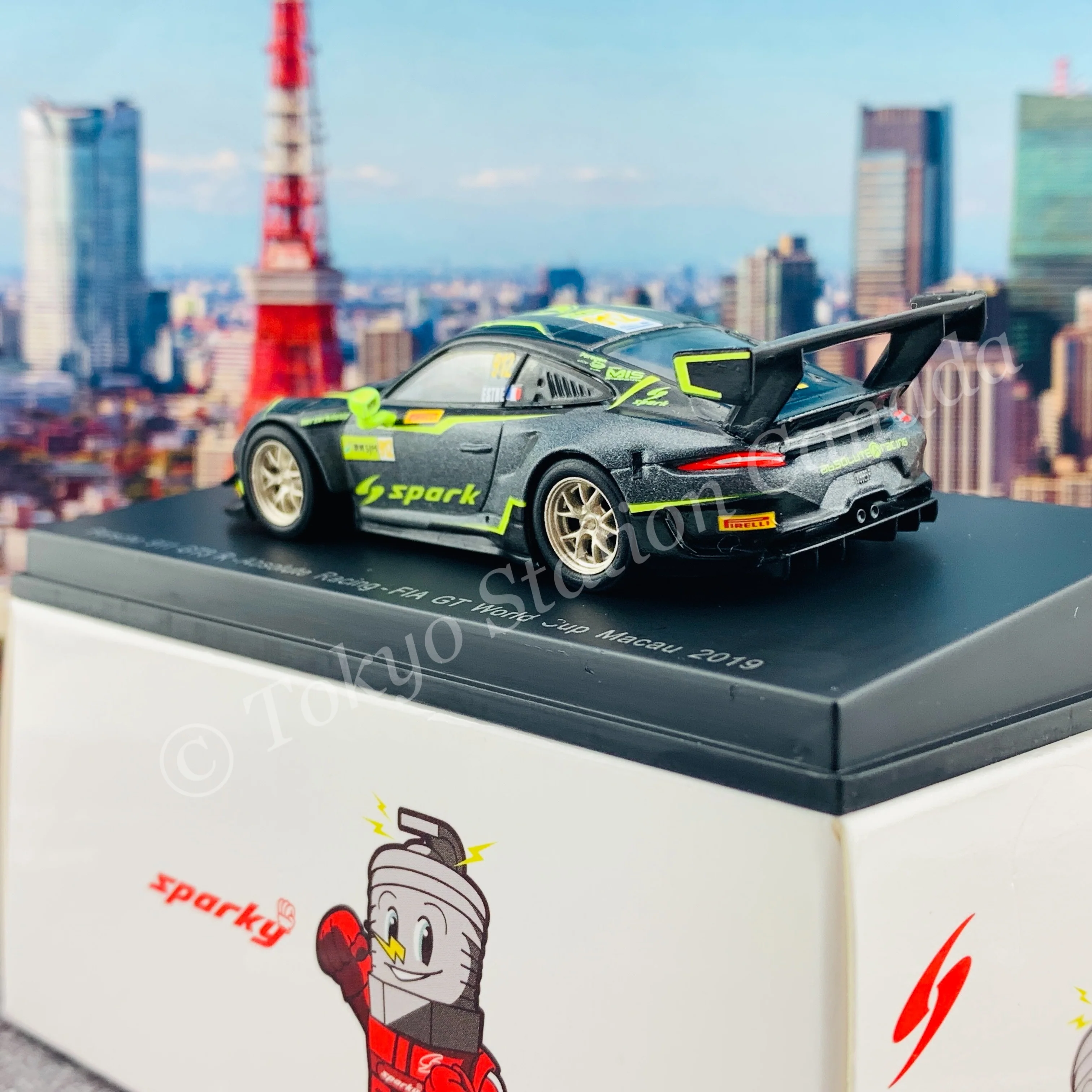 Sparky 1/64 PORSCHE 911 GT3 R NO.912 ABSOLUTE RACING FIA GT WORLD CUP MACAU 2019 KÉVIN ESTRE Y171 - Image 5