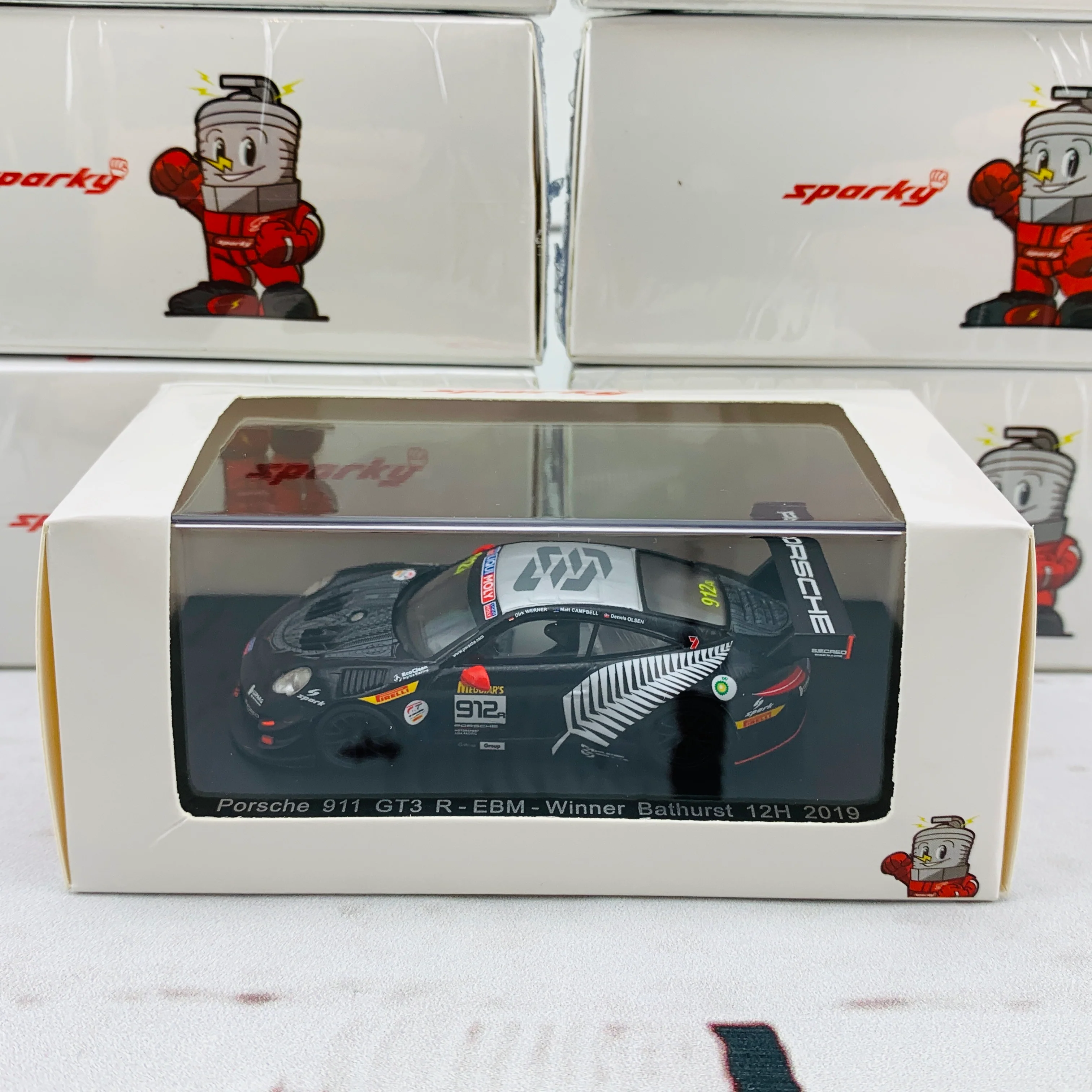 Sparky 1/64 PORSCHE 911 GT3 R NO.912 EBM Winner Bathurst 12H 2019 D. Werner - D. Olsen - M. Campbell Y160 - Image 4