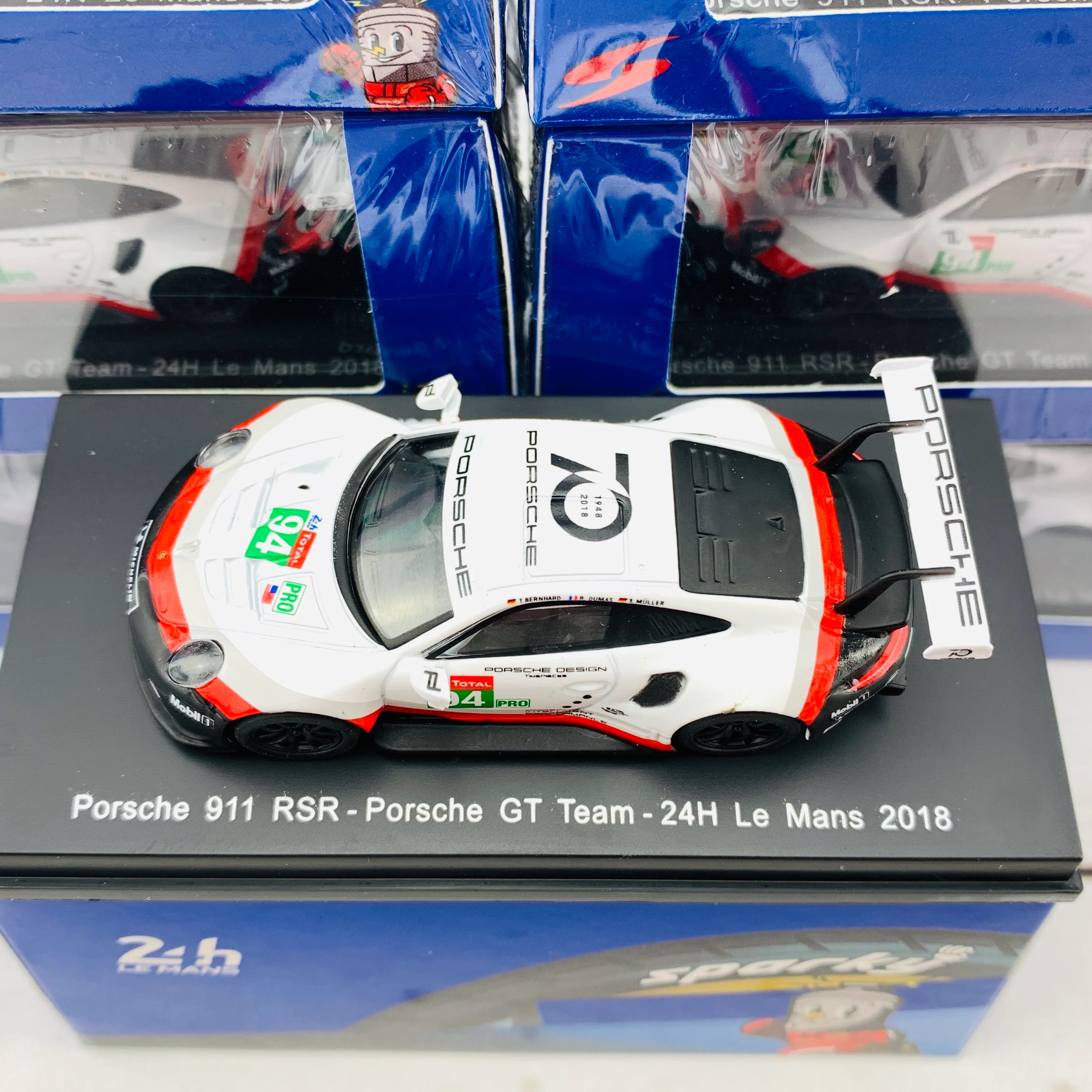 Sparky 1/64 PORSCHE 911 RSR NO.94 PORSCHE GT TEAM 24H LE MANS 2018 R. DUMAS - T. BERNHARD - S. MÜLLER Y125 - Image 2