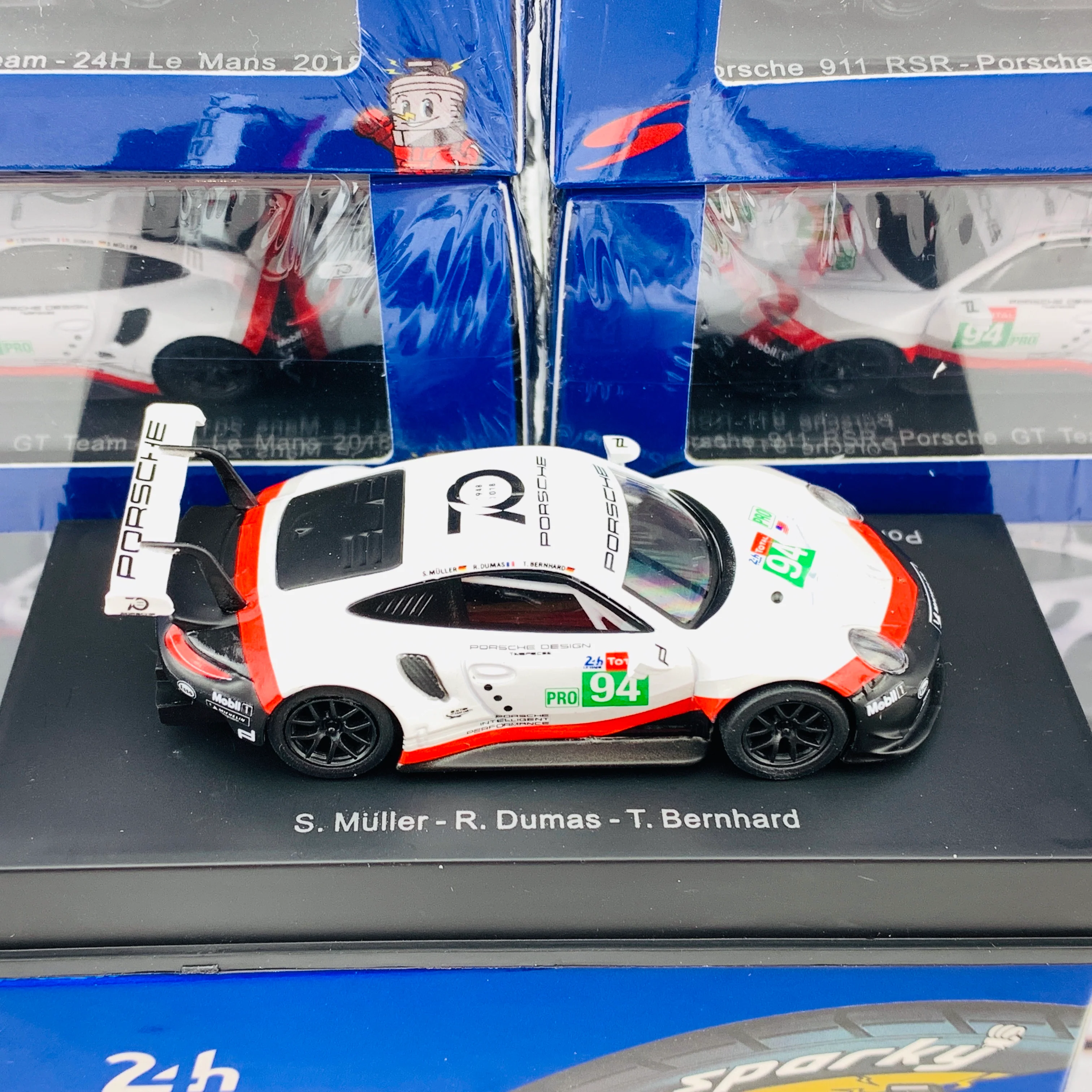 Sparky 1/64 PORSCHE 911 RSR NO.94 PORSCHE GT TEAM 24H LE MANS 2018 R. DUMAS - T. BERNHARD - S. MÜLLER Y125 - Image 4