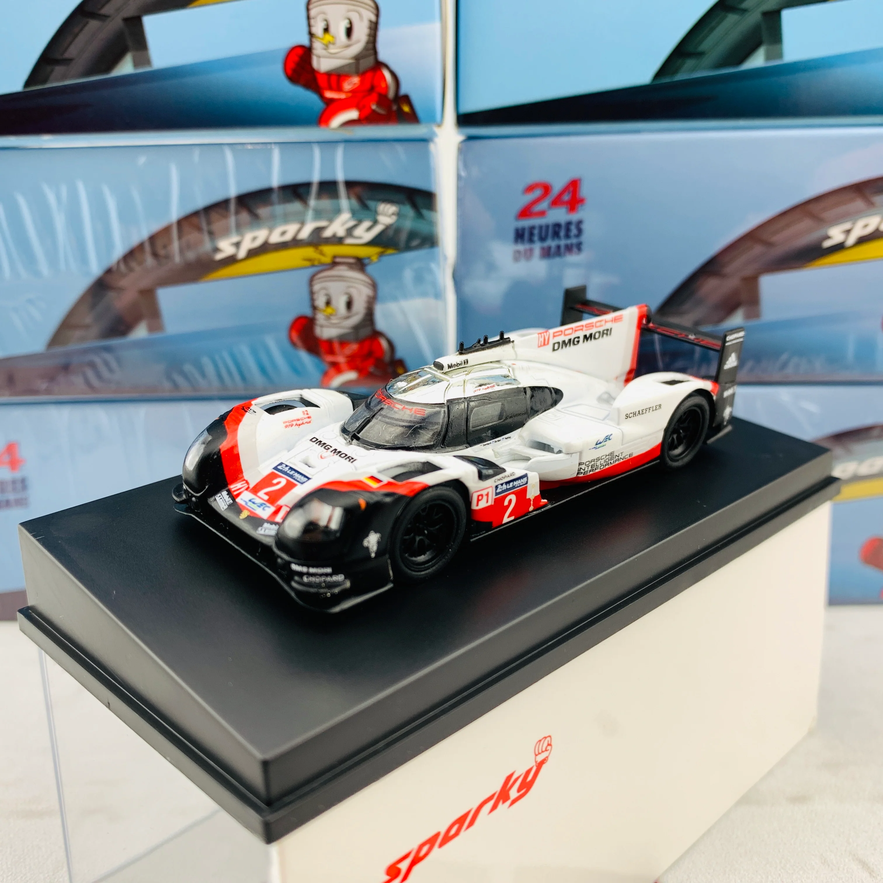Sparky 1/64 PORSCHE 919 HYBRID NO.2 PORSCHE LMP TEAM WINNER LE MANS 2017 T. BERNHARD - E. BAMBER - B. HARTLEY Y112 - Image 2