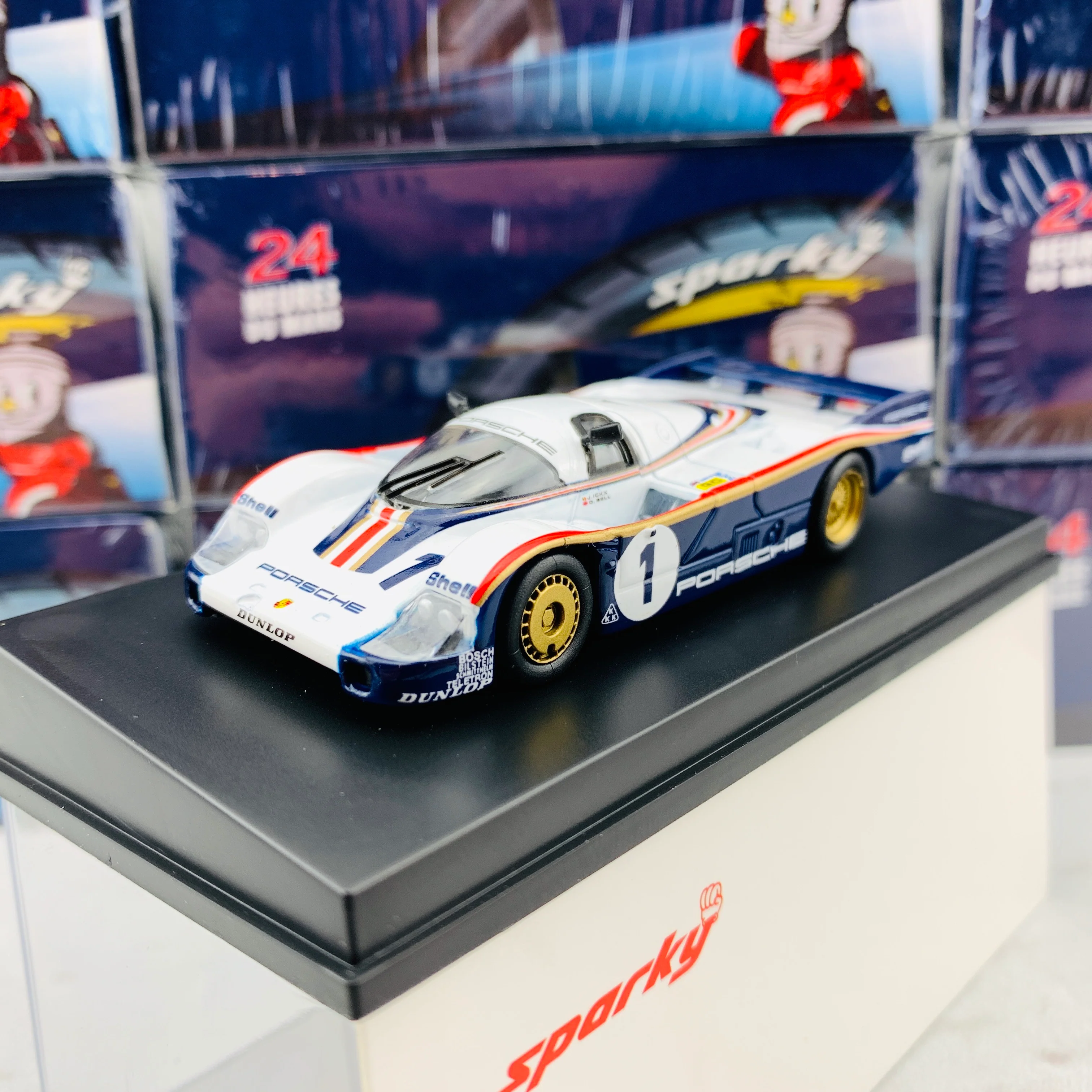Sparky 1/64 PORSCHE 956 NO.1 ROTHMANS PORSCHE SYSTEM WINNER 24H LE MANS 1982 J. ICKX - D. BELL Y099 - Image 2