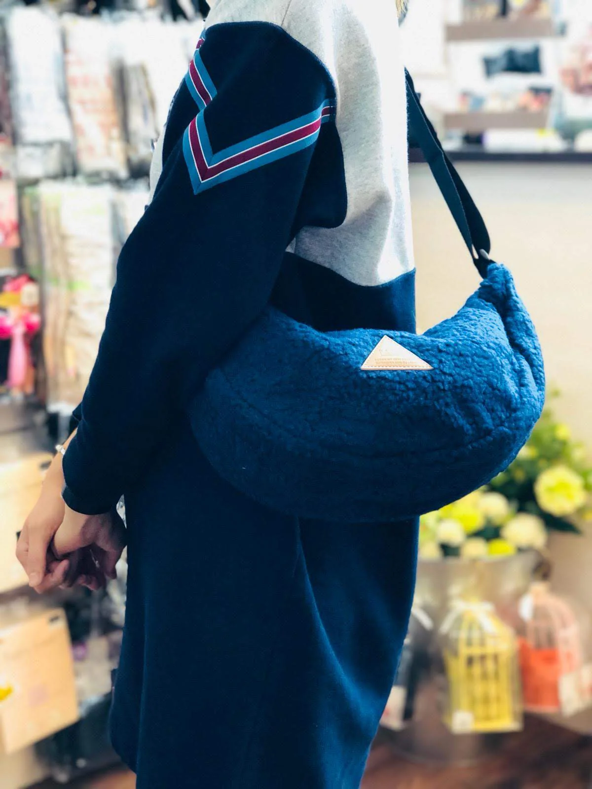 SPRUCE Packer Bag by aimant-e - Navy Blue - Image 2