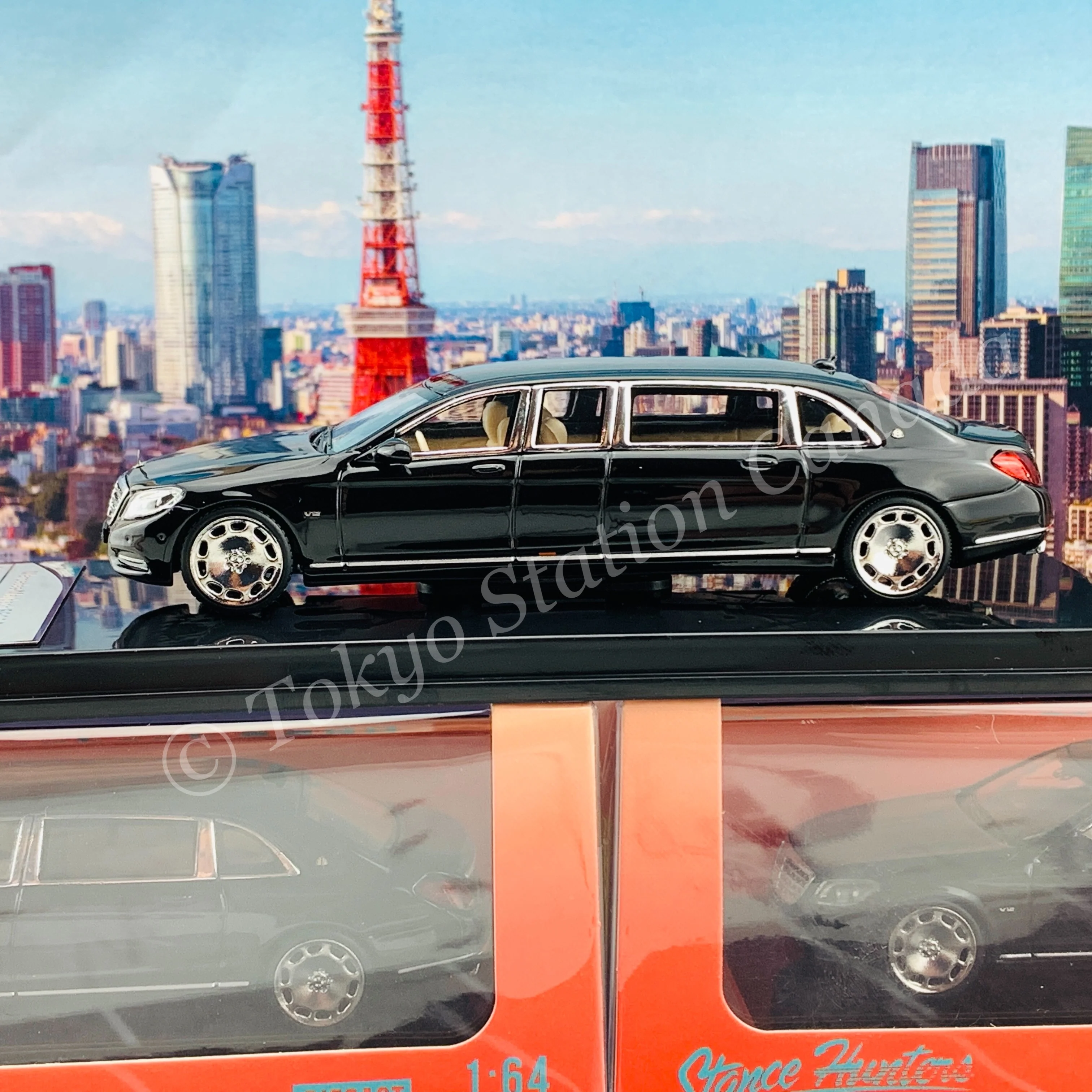 Stance Hunters 1/64 Mercedes Maybach S600 Pullman BLACK - Image 2