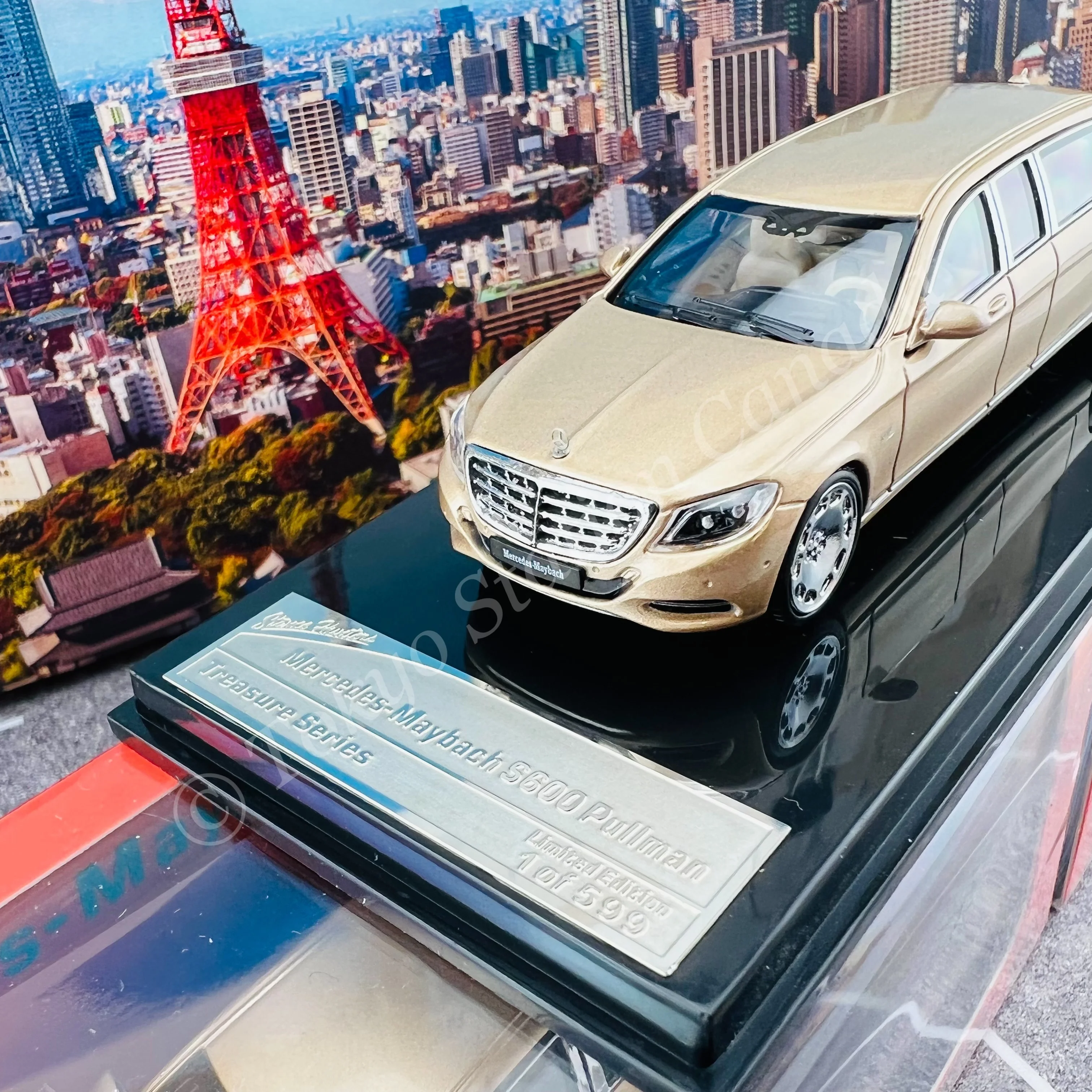 Stance Hunters 1/64 Mercedes Maybach S600 Pullman Champagne Gold - Image 2