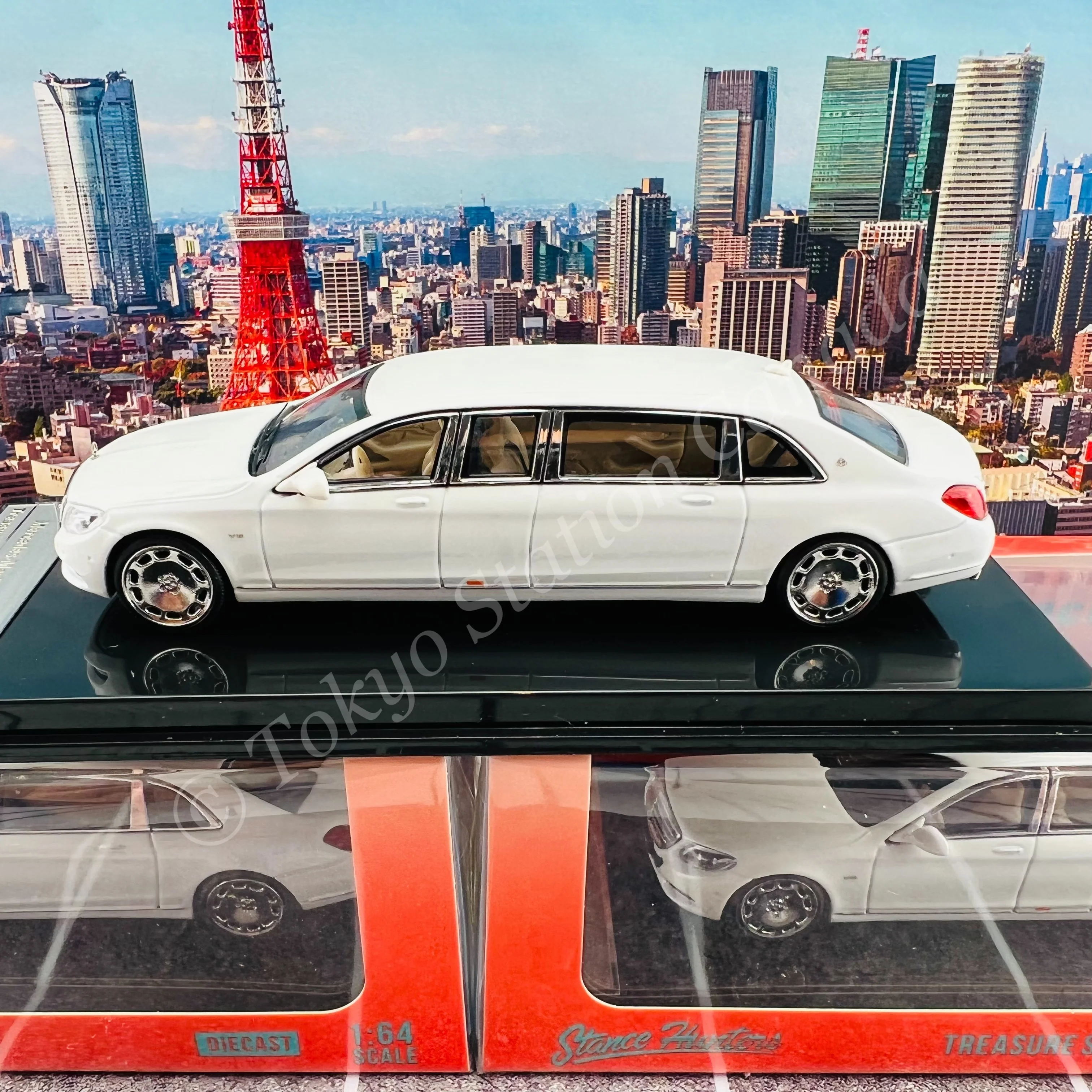 Stance Hunters 1/64 Mercedes Maybach S600 Pullman WHITE - Image 3