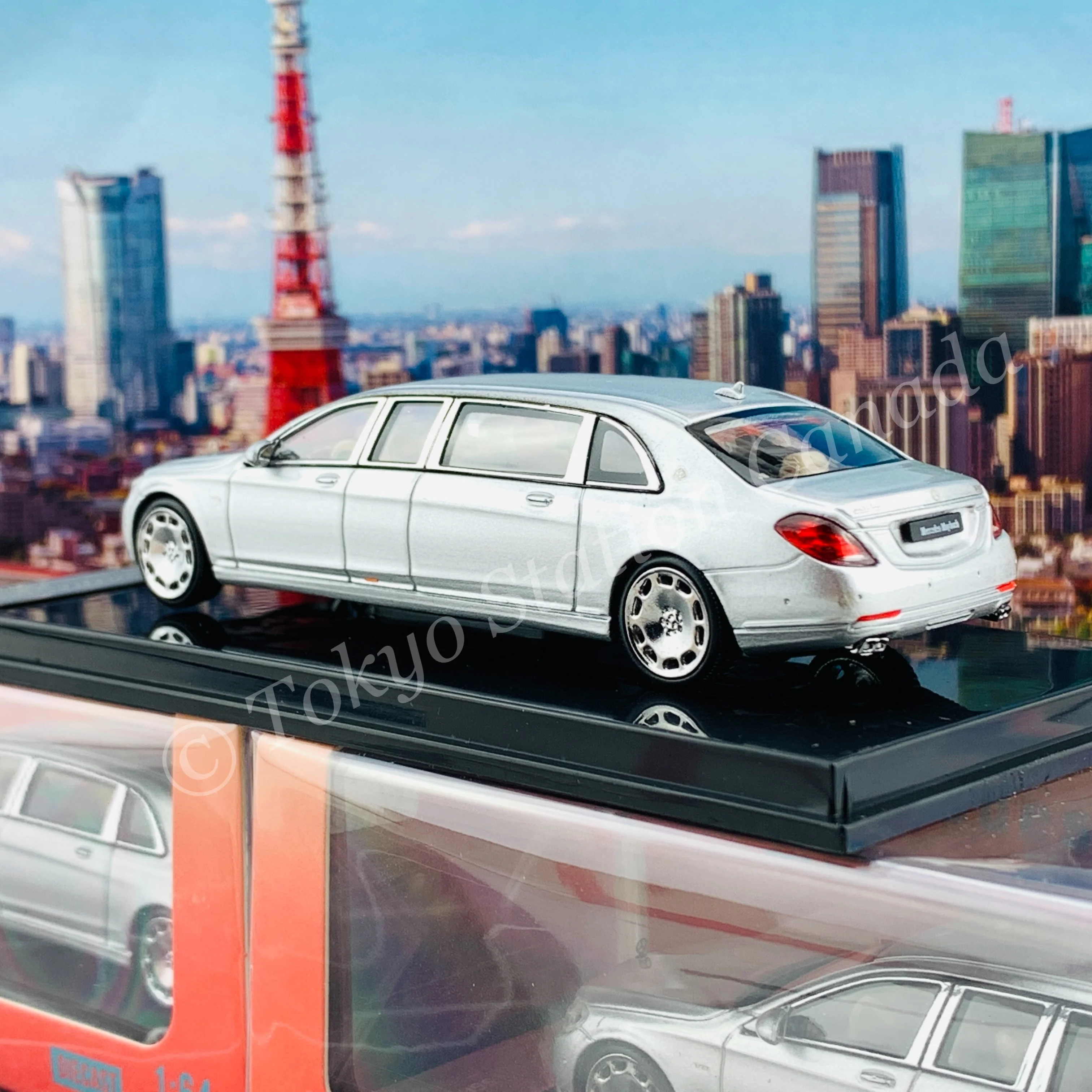 Stance Hunters 1/64 Mercedes Maybach S600 Pullman SILVER - Image 5